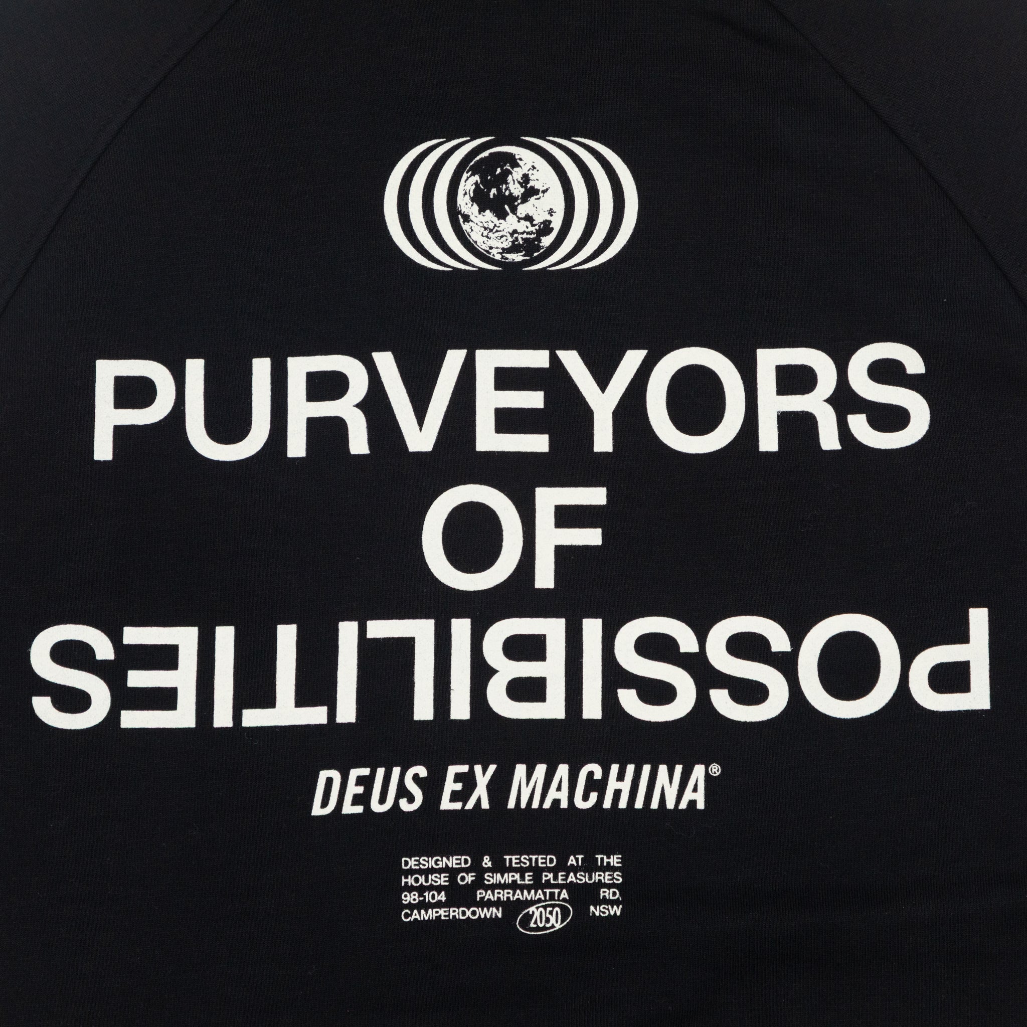 DEUS EX MACHINA Axis Hoodie in BLACK