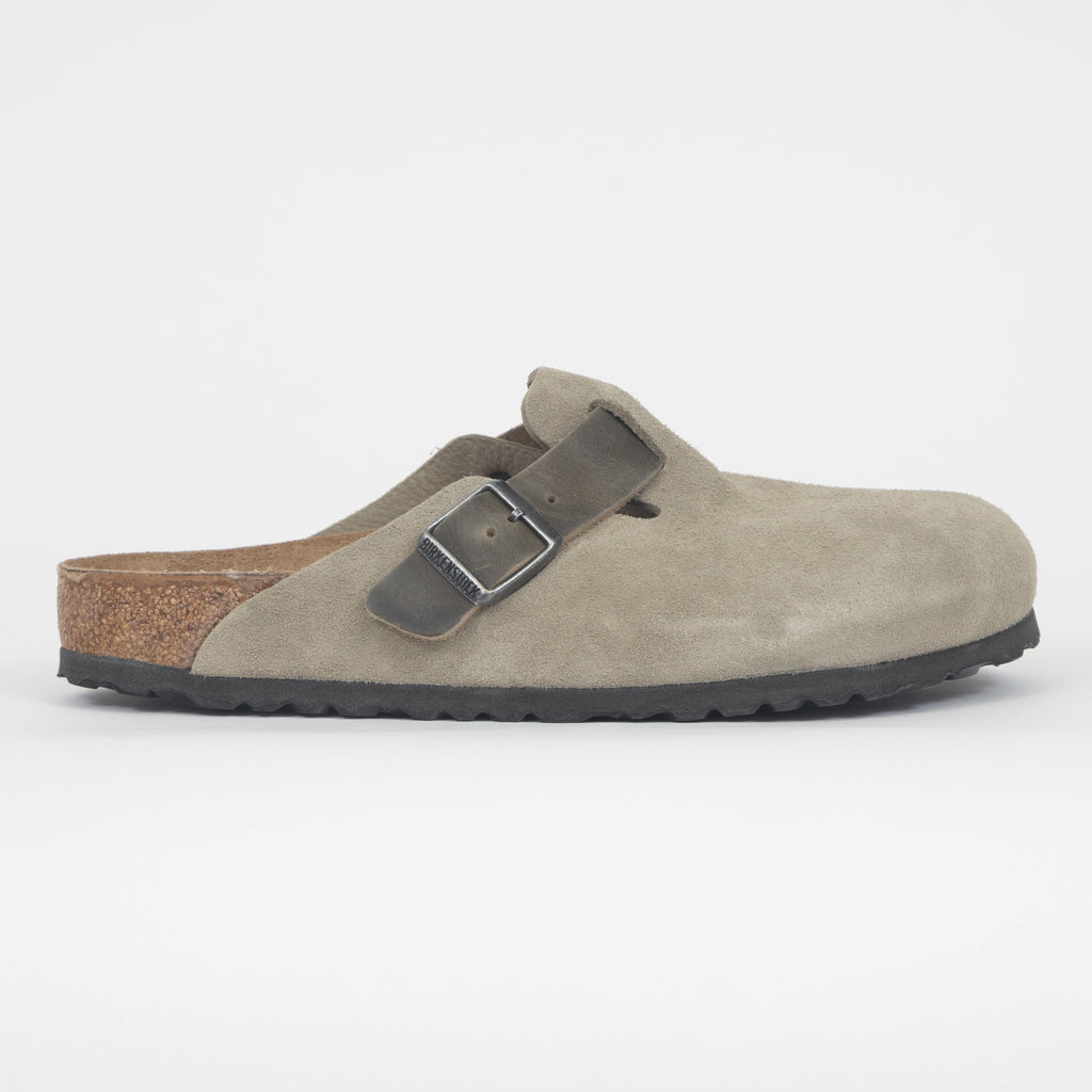BIRKENSTOCK Boston Mixed Leather Clog in FADED KHAKI