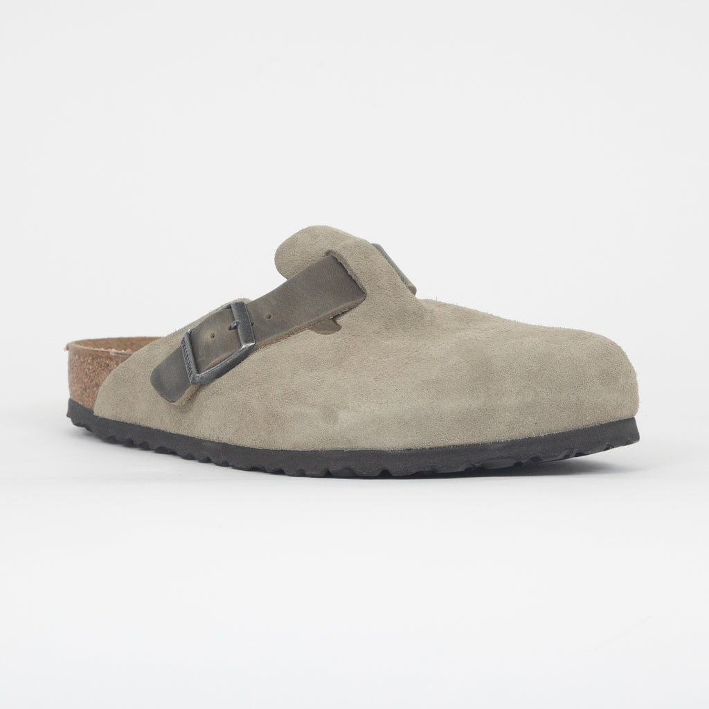 BIRKENSTOCK Boston Mixed Leather Clog in FADED KHAKI