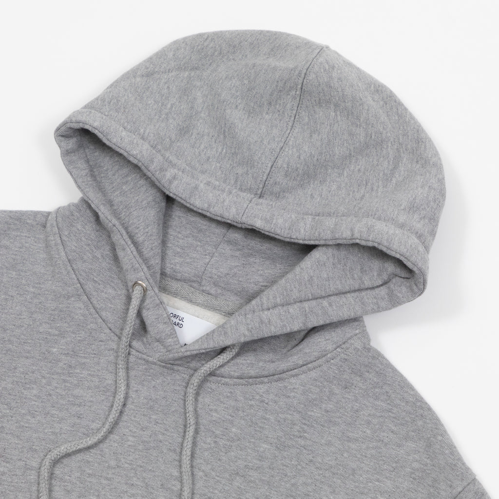 COLORFUL STANDARD Basic Hoodie in GREY