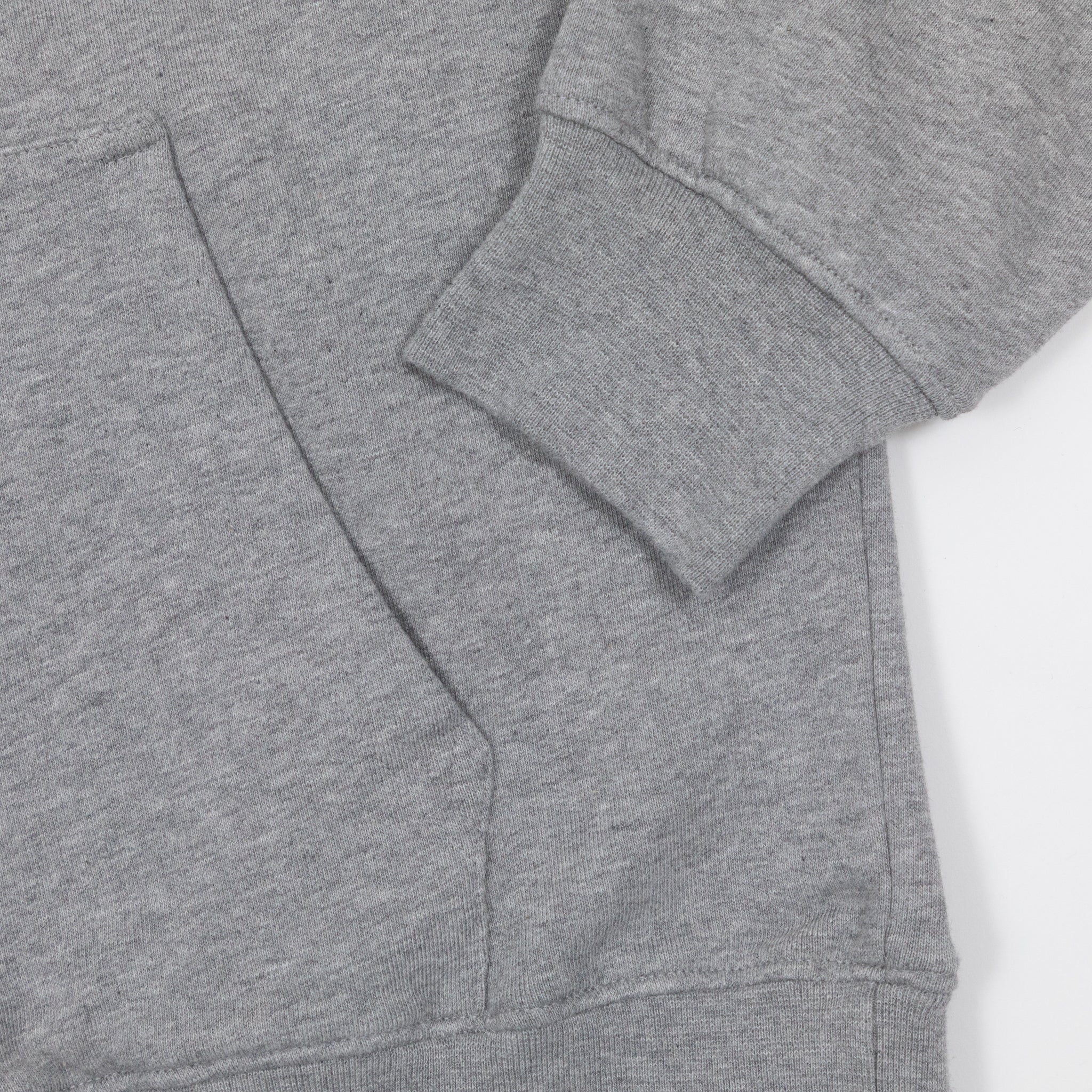 COLORFUL STANDARD Basic Hoodie in GREY