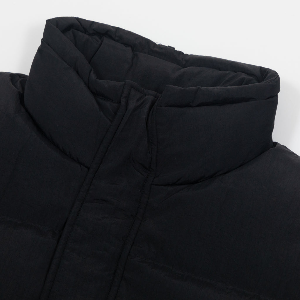 POLAR SKATE CO. Basic Puffer Jacket in BLACK