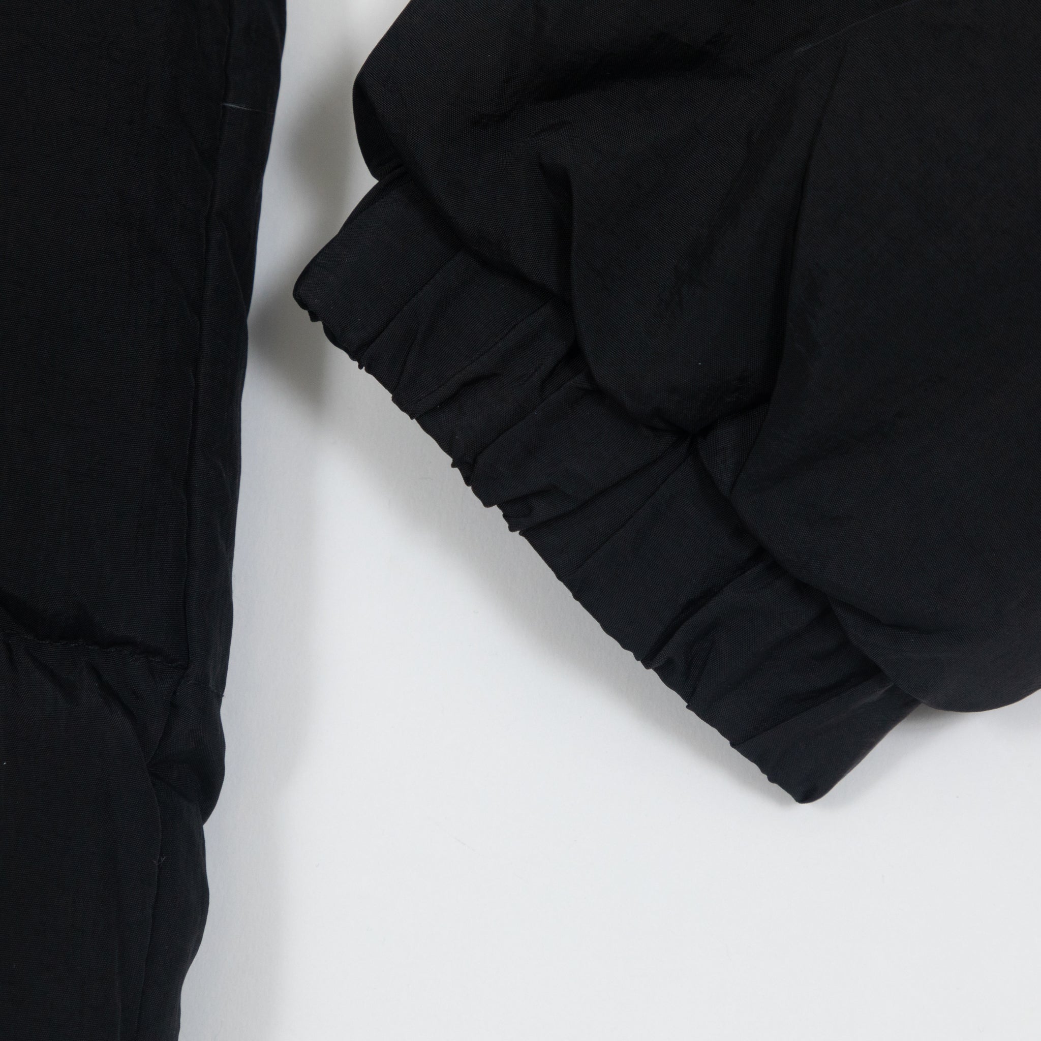 POLAR SKATE CO. Basic Puffer Jacket in BLACK