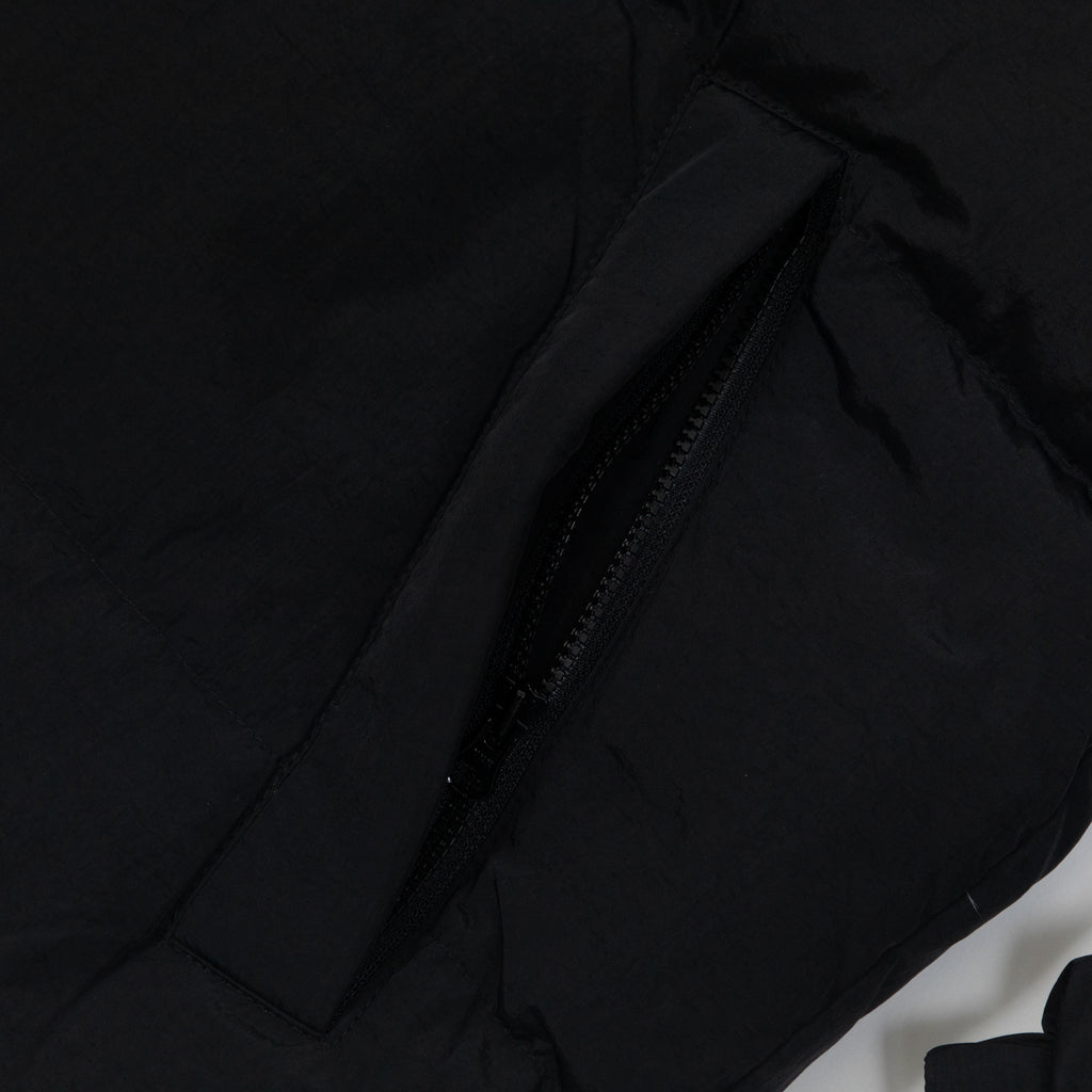 POLAR SKATE CO. Basic Puffer Jacket in BLACK