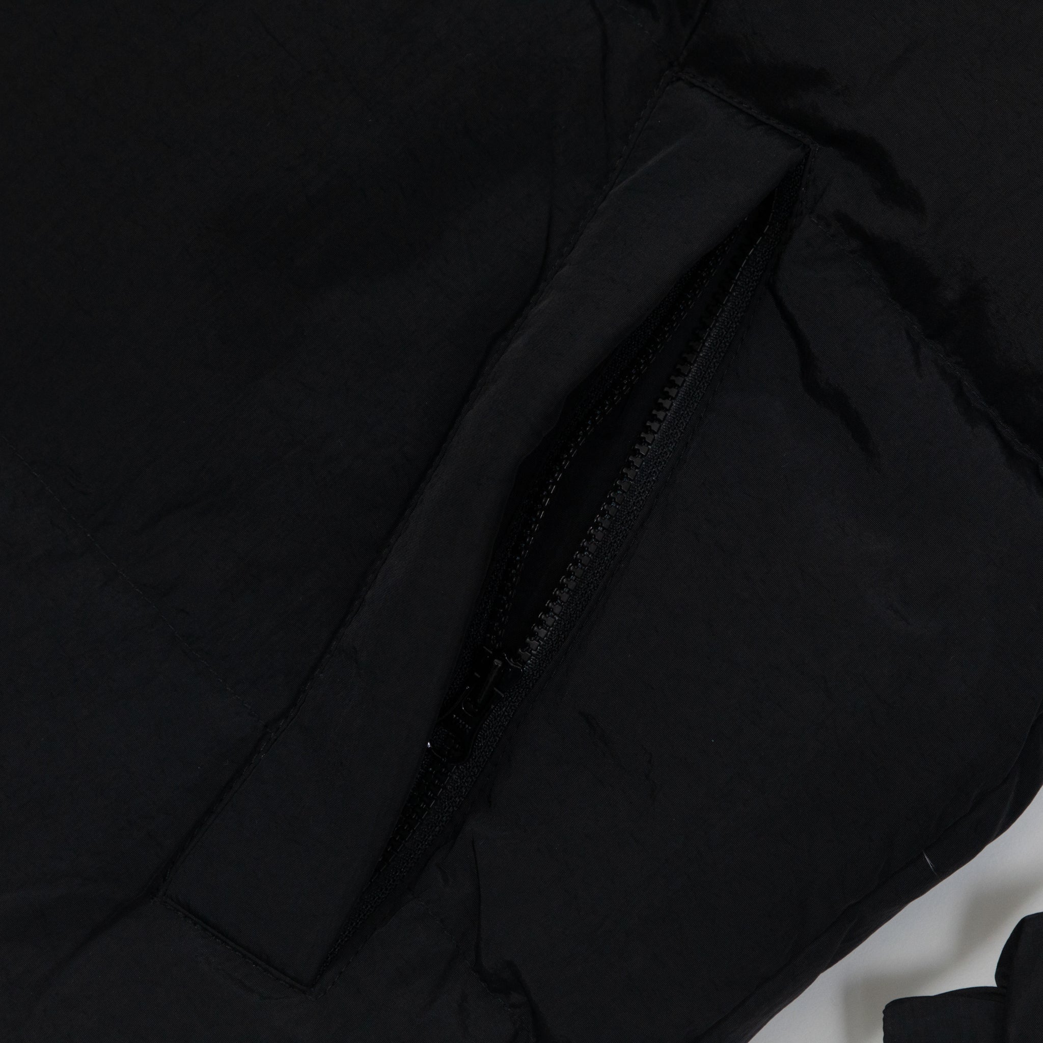 POLAR SKATE CO. Basic Puffer Jacket in BLACK
