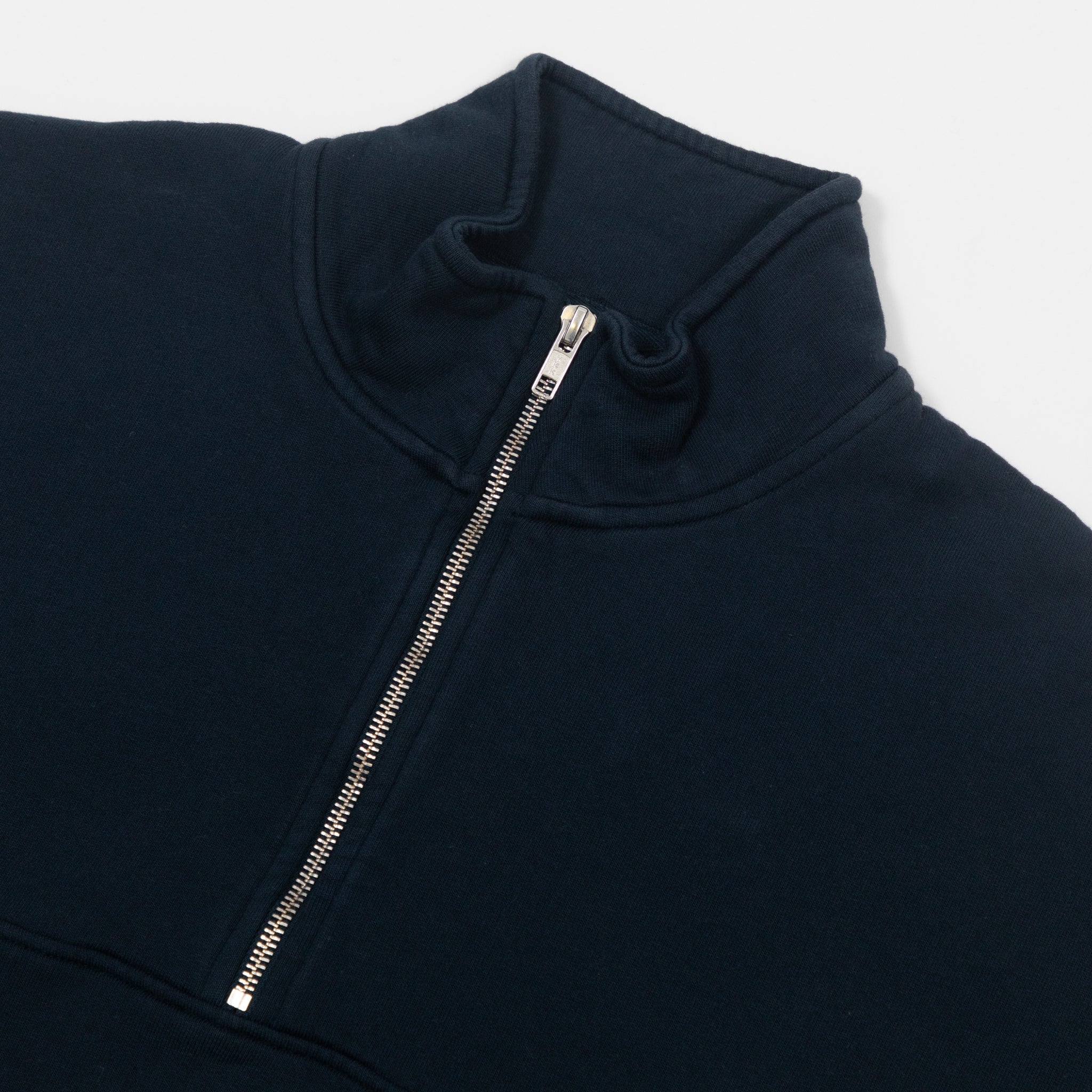 COLORFUL STANDARD Basic Quarter Zip in NAVY BLUE
