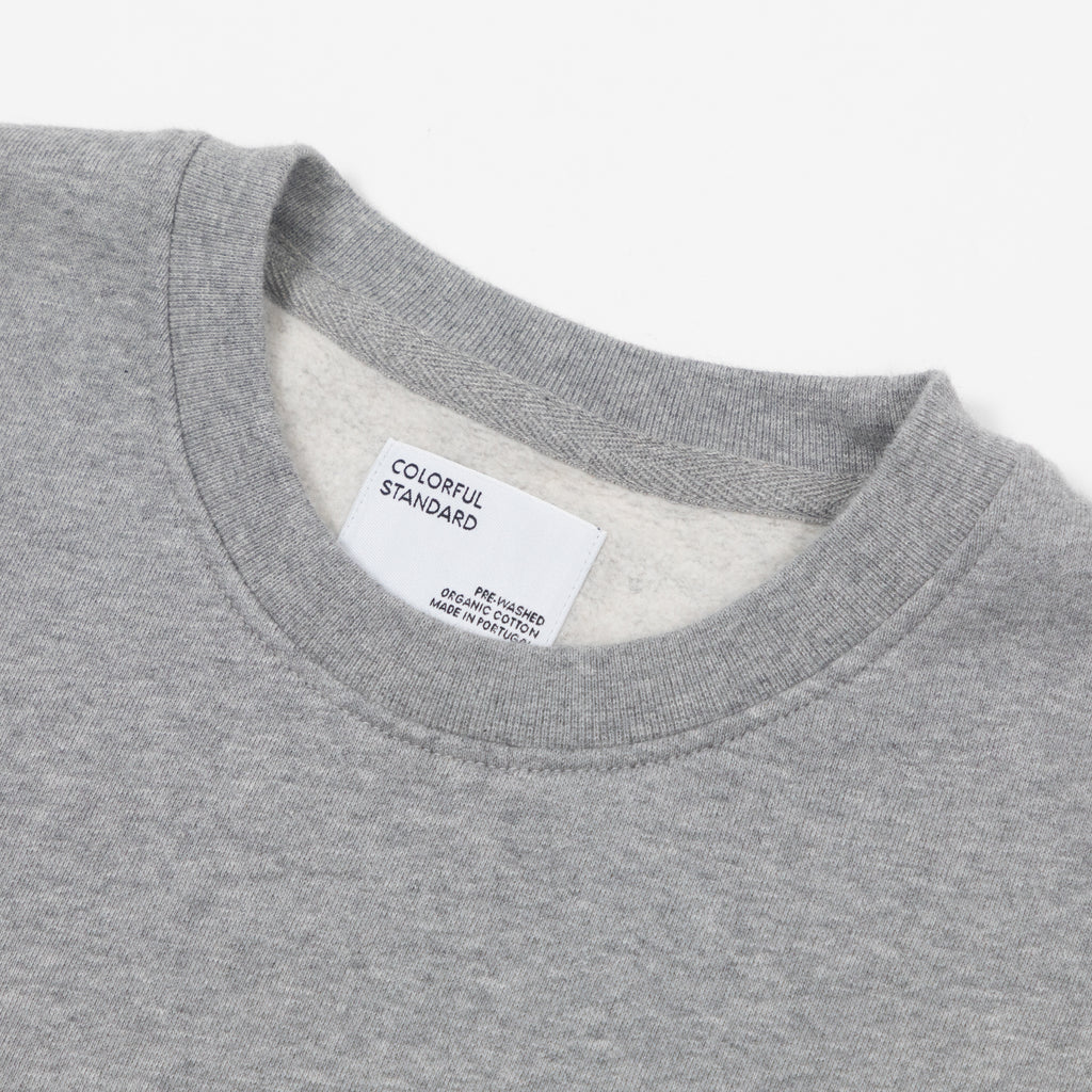 COLORFUL STANDARD Basic Sweatshirt in GREY