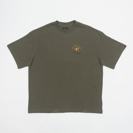 BRIXTON Bauer HW T-Shirt in OLIVE GREEN CLASSIC WASH