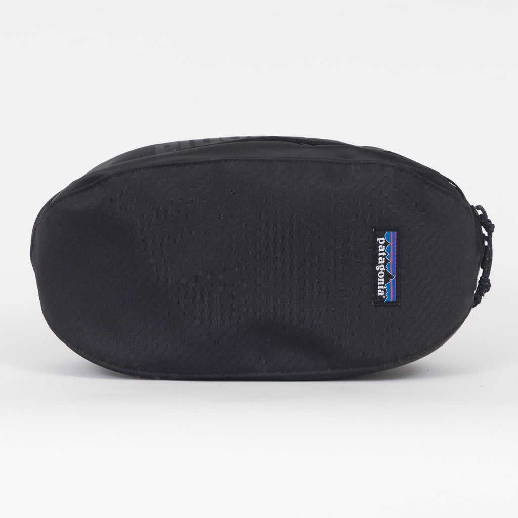 PATAGONIA Black Hole Cube 3L Bag in BLACK