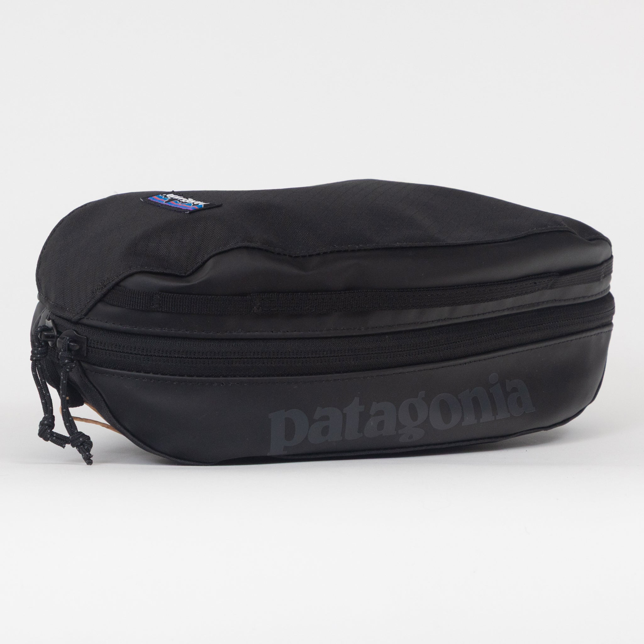 PATAGONIA Black Hole Cube 3L Bag in BLACK