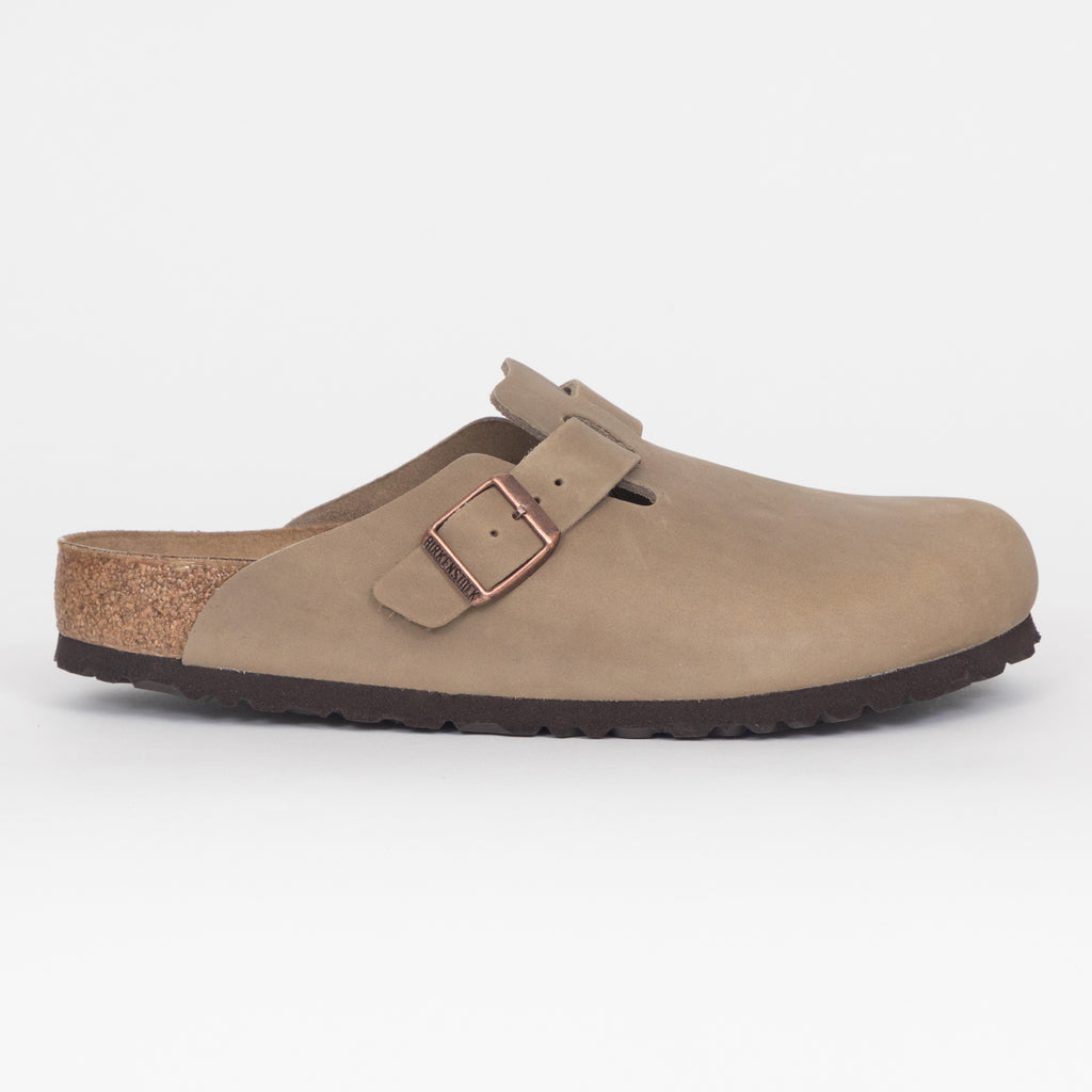 BIRKENSTOCK Boston Clog Oiled Leather Sandals in TOBACCO BROWN