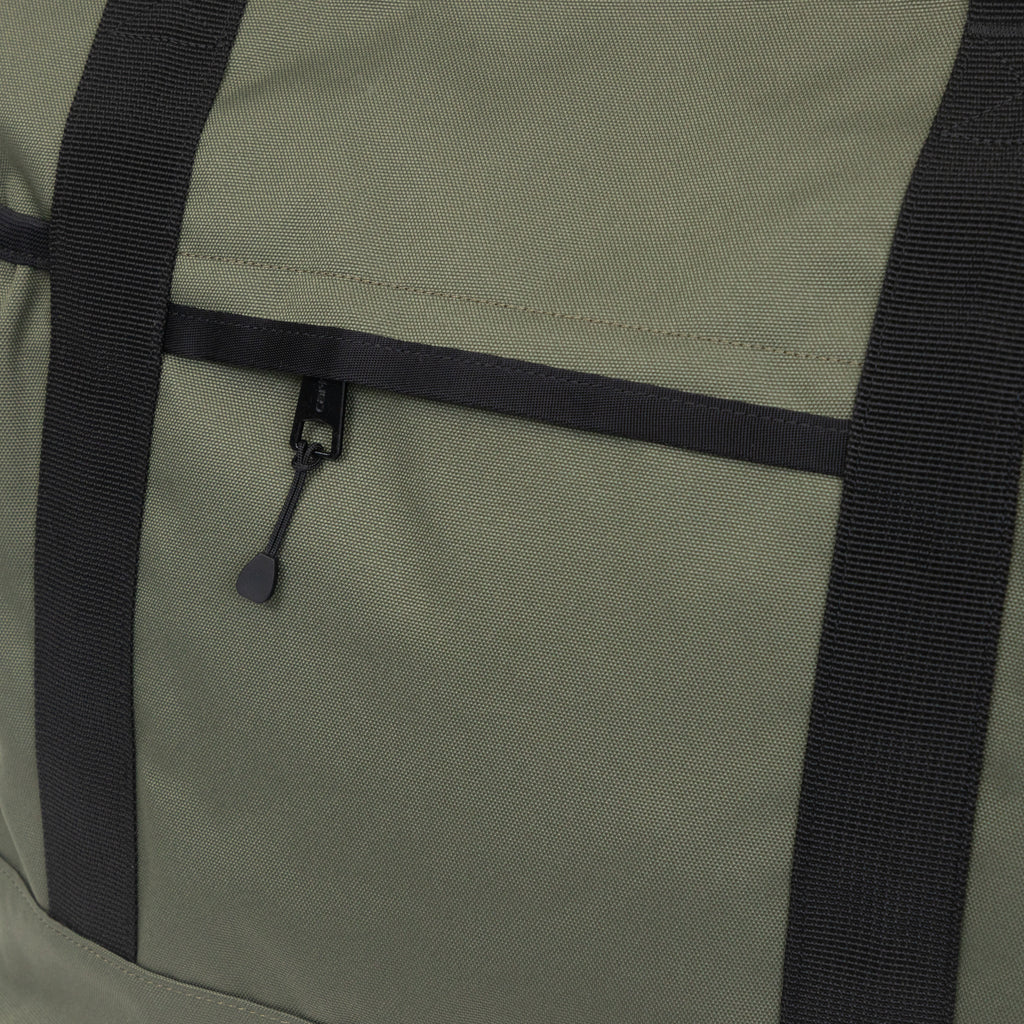 carhartt-wip-clapton-canvas-tote-bag-green — detail view
