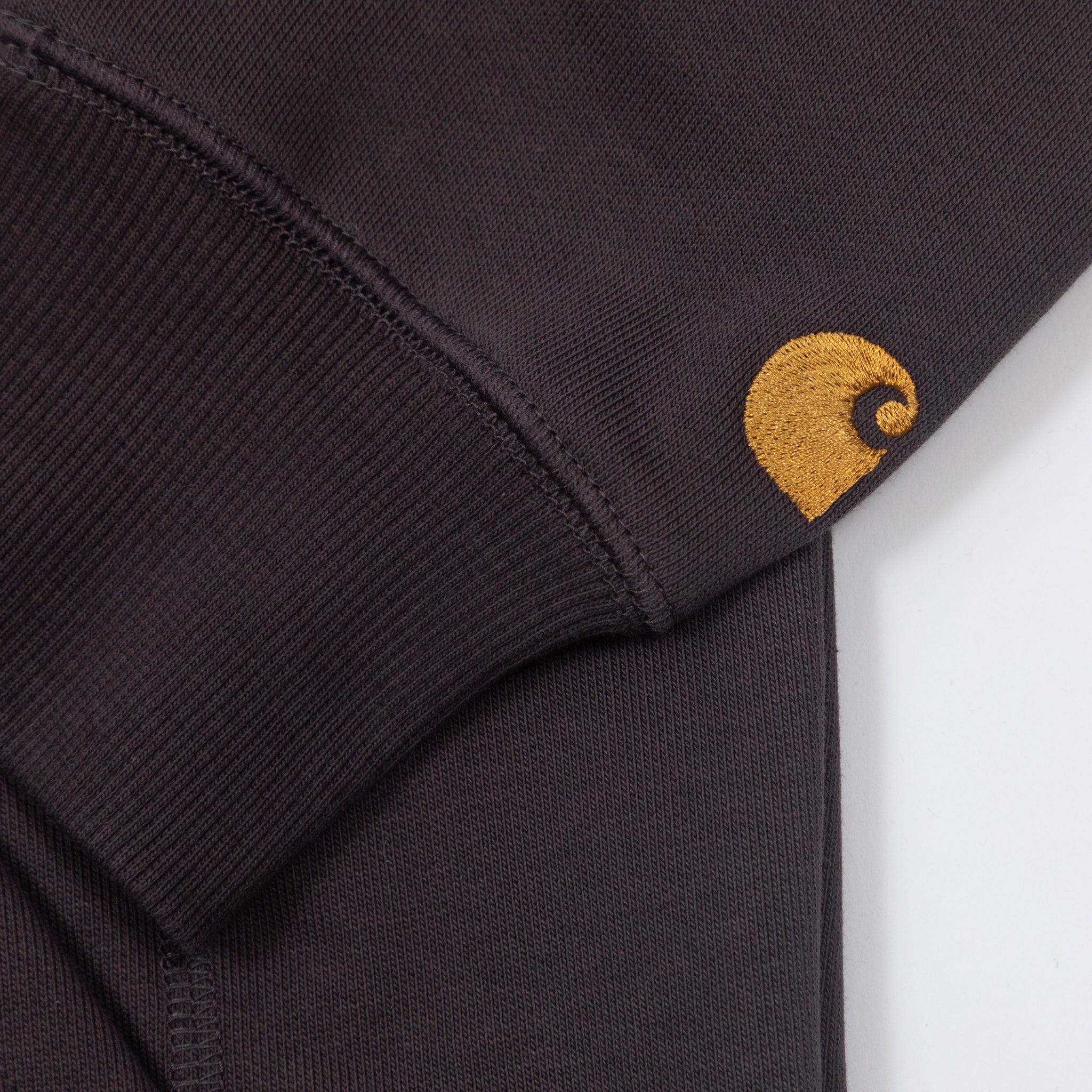 CARHARTT Hooded Chase Sweatshirt in SHALE / GOLD