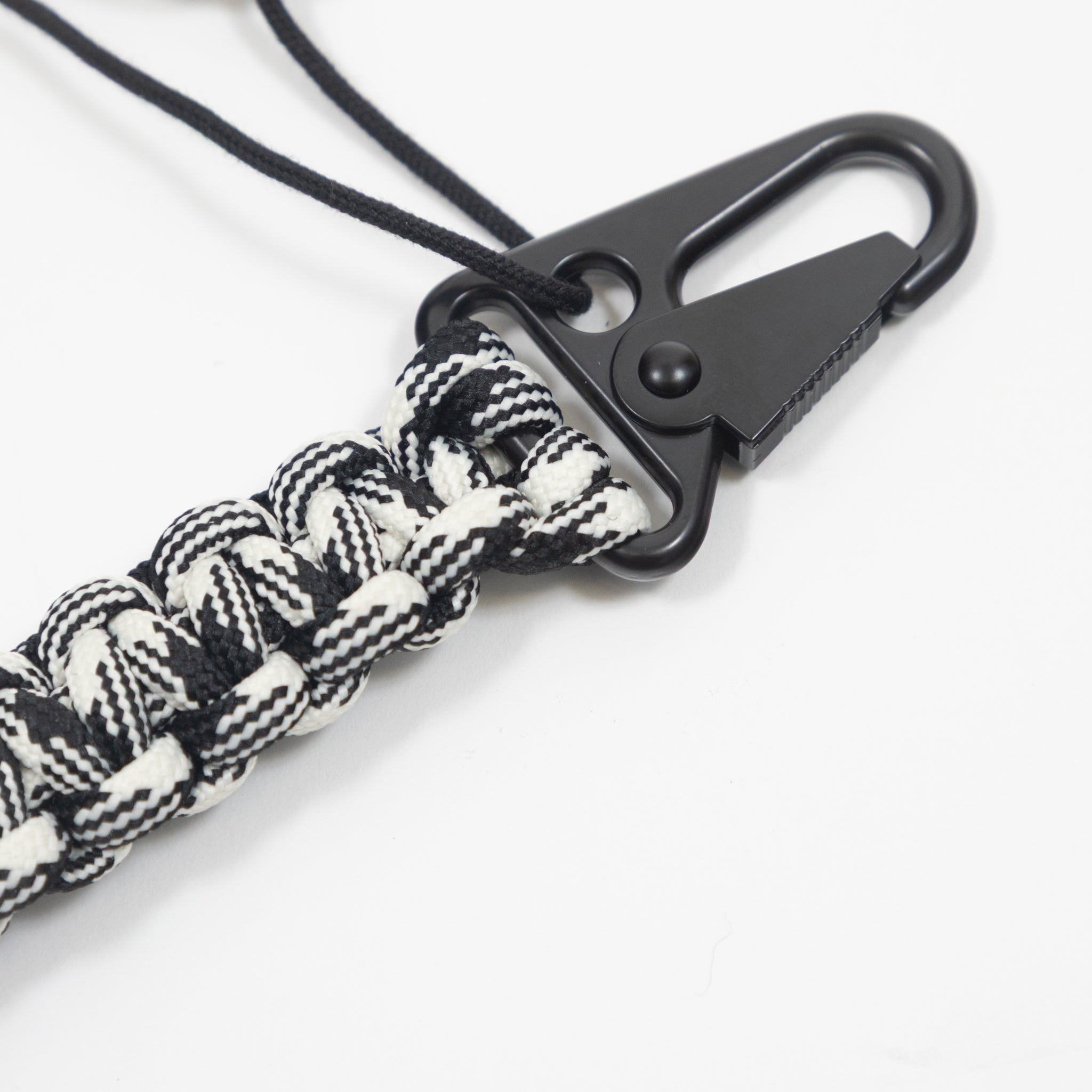 CARHARTT WIP Rope Keychain in Black & White