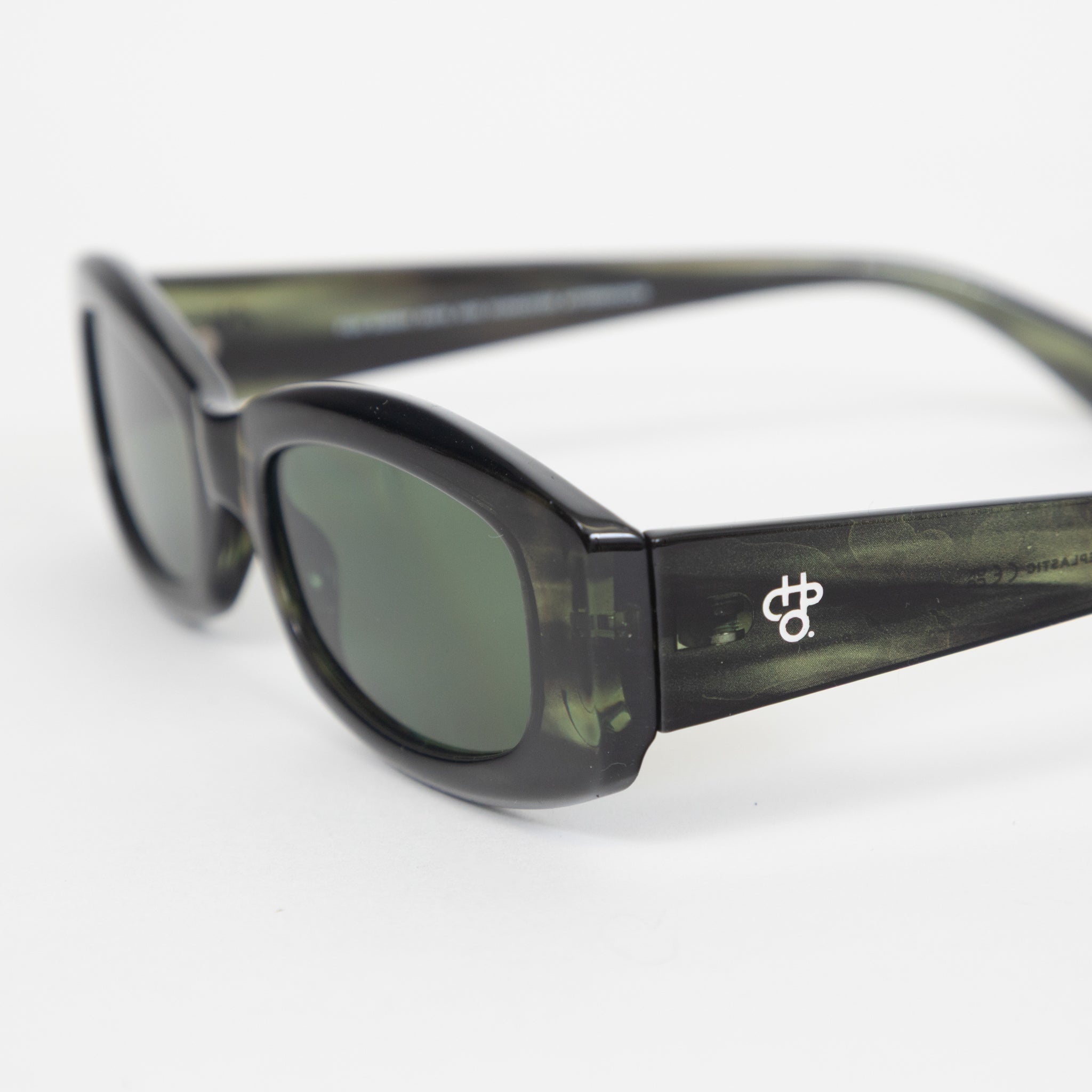 CHPO Michelle Sunglasses - Smoke Green