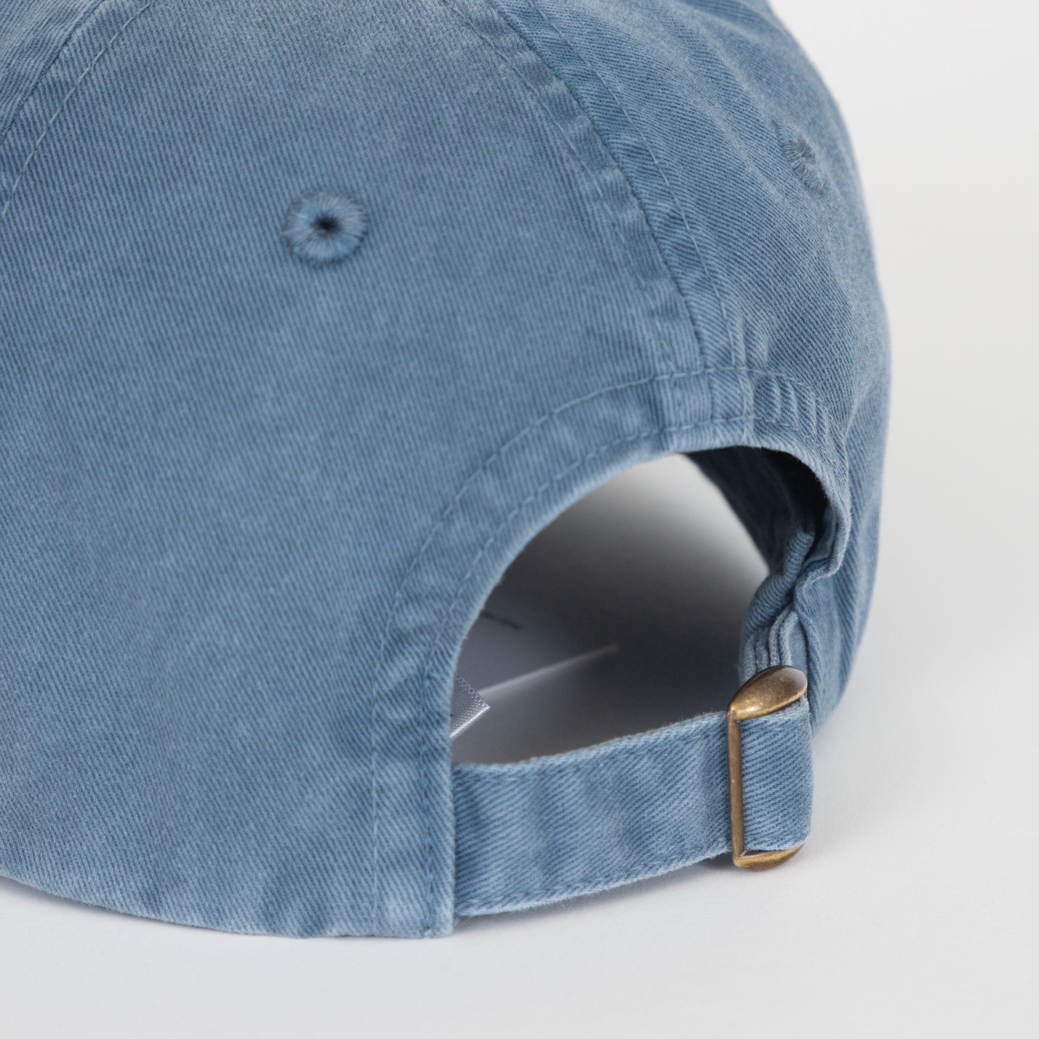 COLORFUL STANDARD Organic Cotton Cap in Faded Indigo