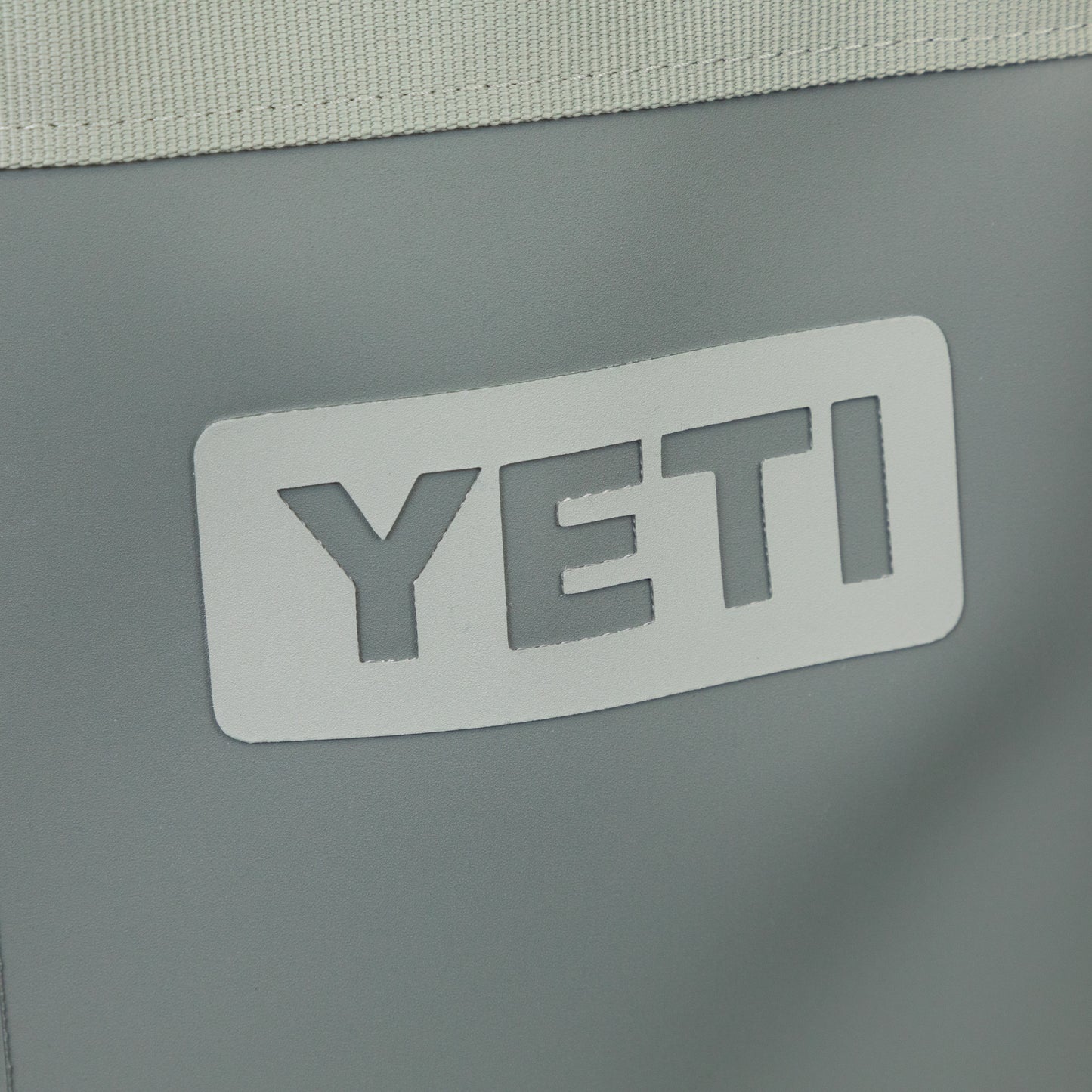 YETI Camino 35 Carryall Soft Tote Bag in GREEN