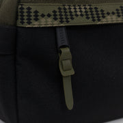 Herschel Supply CO. Chapter Travel Kit Bag in BLACK & GREEN