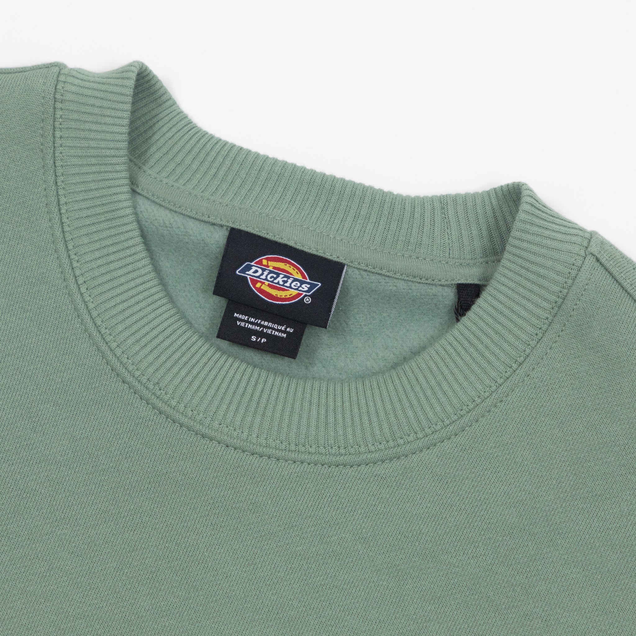 DICKIES Clancy BB Sweatshirt in SEA SPRAY GREEN