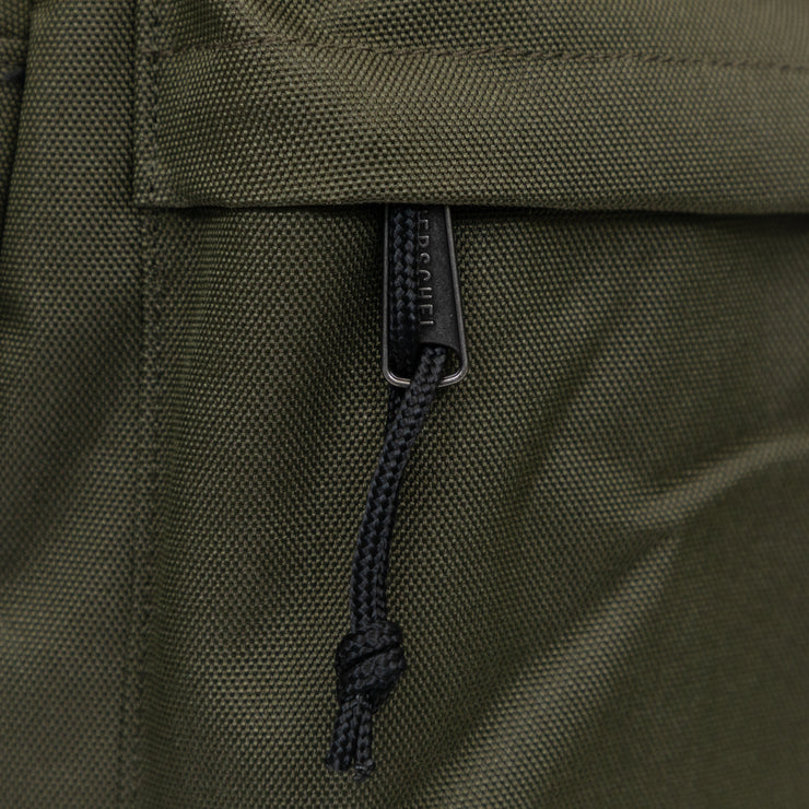 HERSCHEL SUPPLY CO. Classic Backpack in IVY GREEN