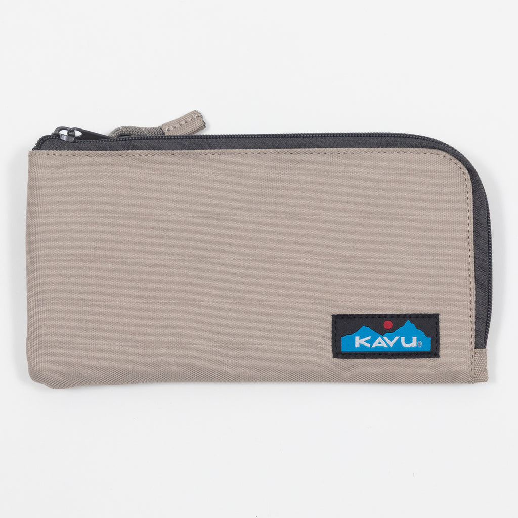 KAVU Clutch Case in RANCHLAND