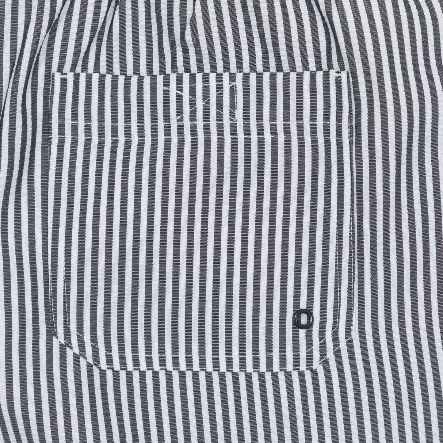 FARAH Colbert Seeksucker Swim Shorts in NAVY