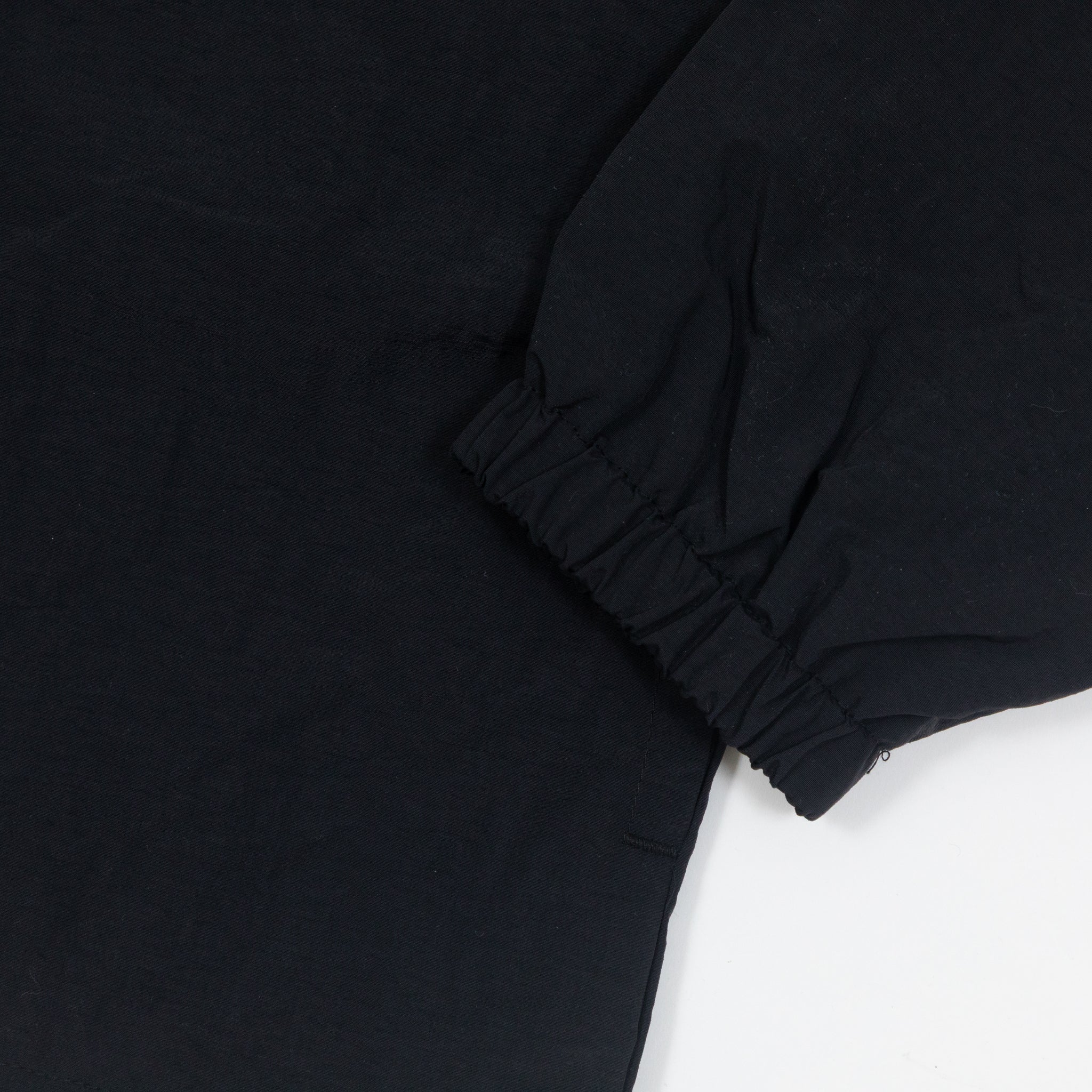 ELLIKER Coppa Pullover Jacket in BLACK