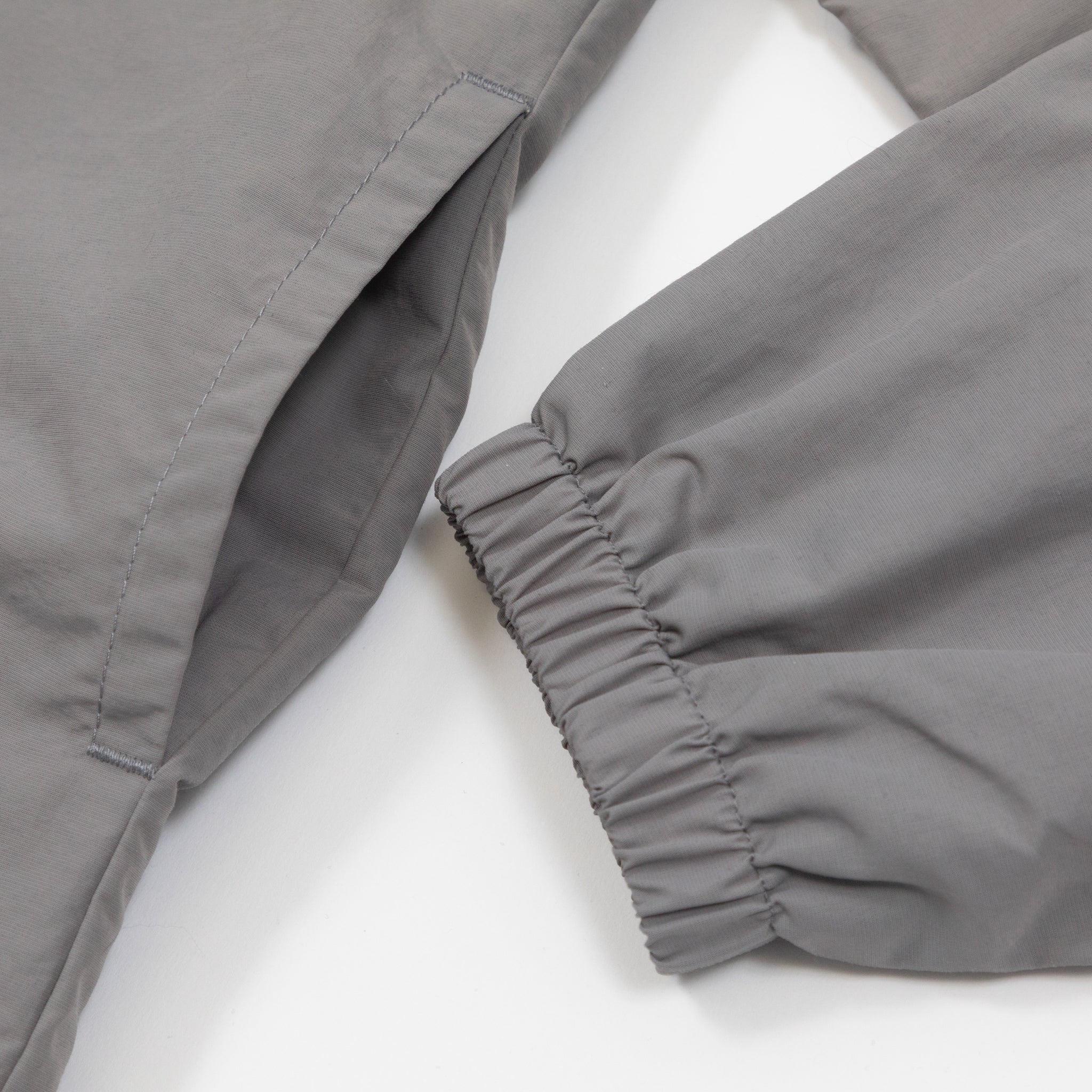 ELLIKER Coppa Pullover Jacket in GREY