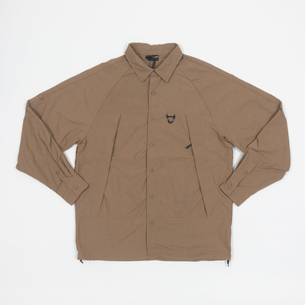 ELLIKER Craw Long Sleeve Tech Shirt in DARK BEIGE