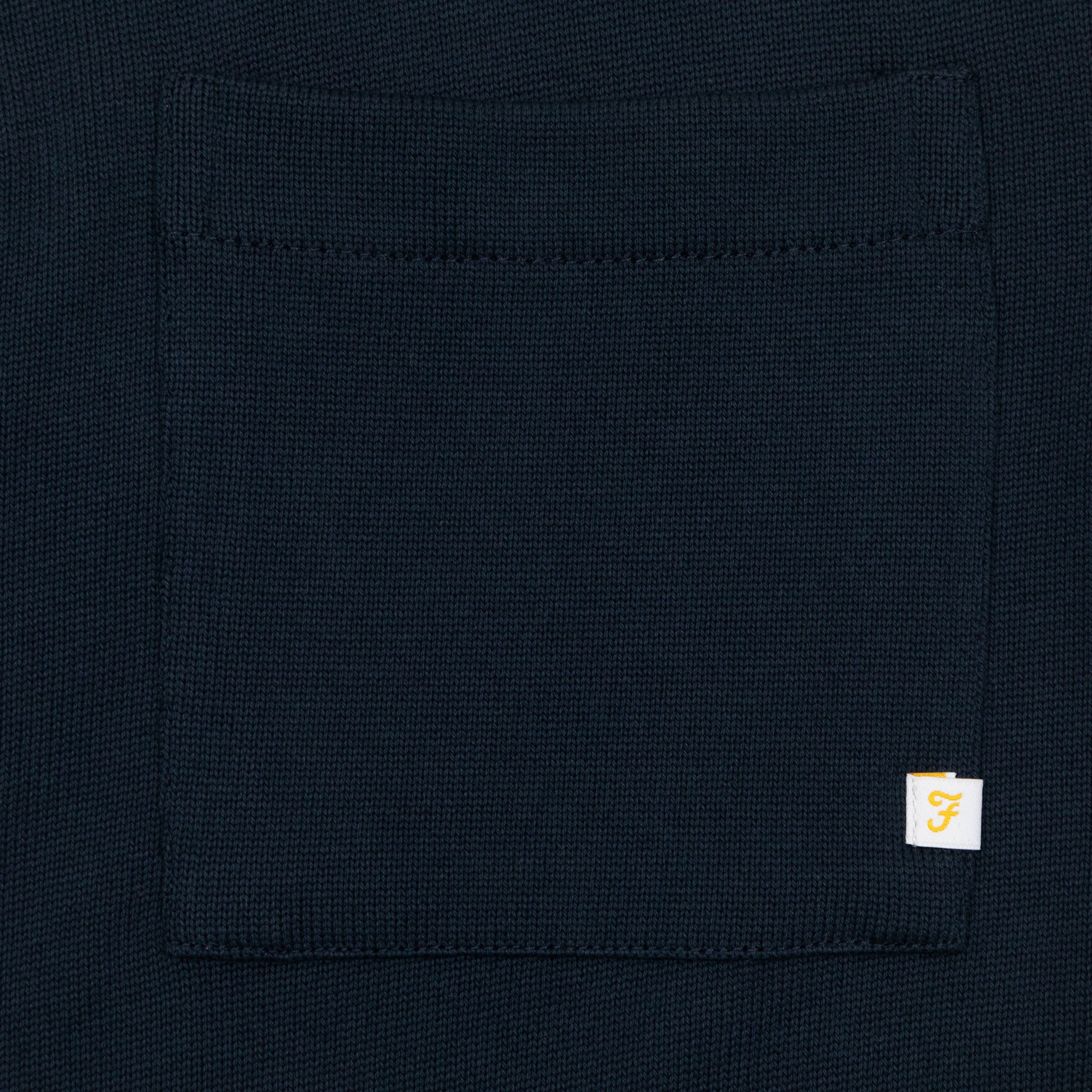 FARAH Creston Rugby Quarter Zip in NAVY
