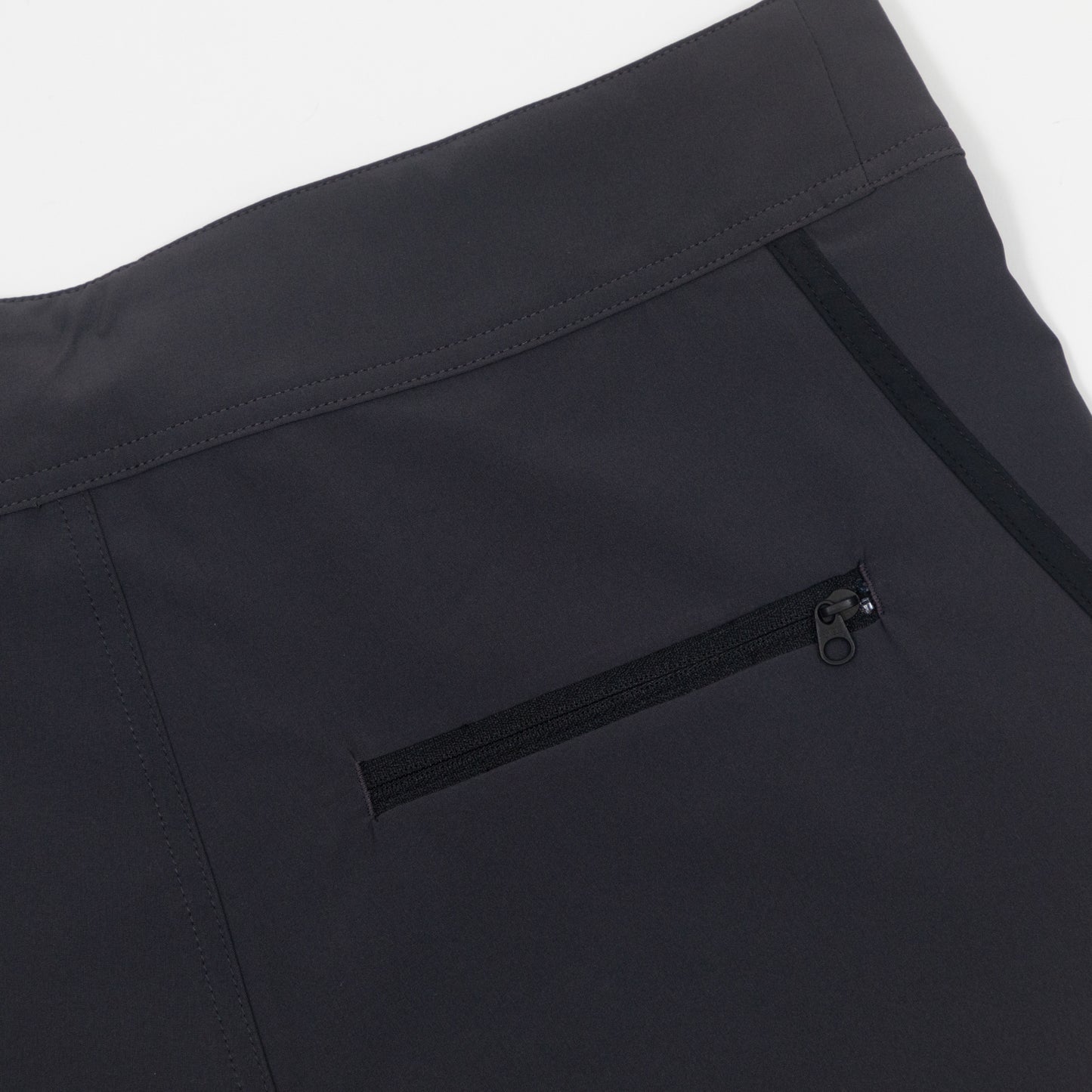 HELLY HANSEN Curve Board Shorts in BLACK