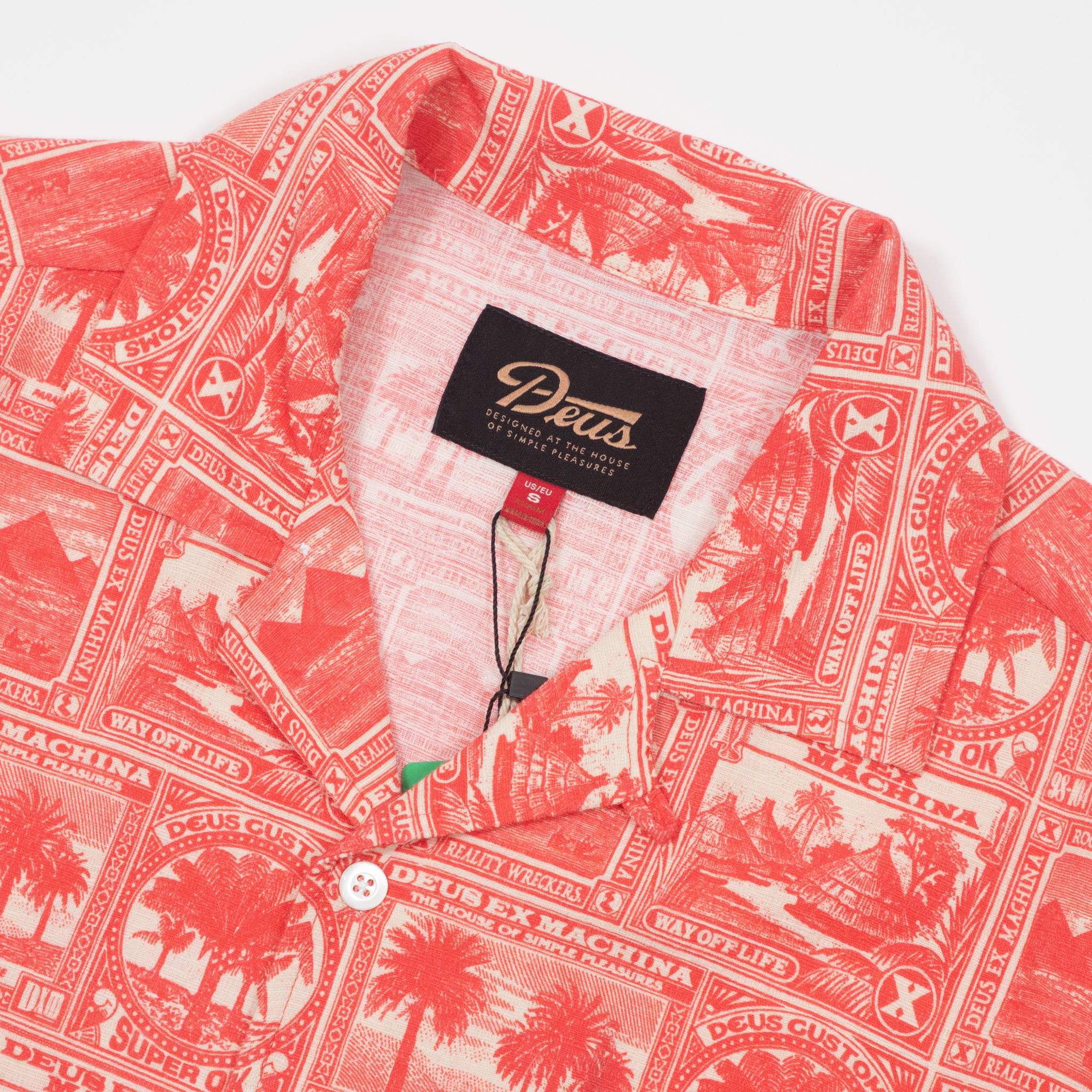 DEUS EX MACHINA Mail-Man Shirt in Red