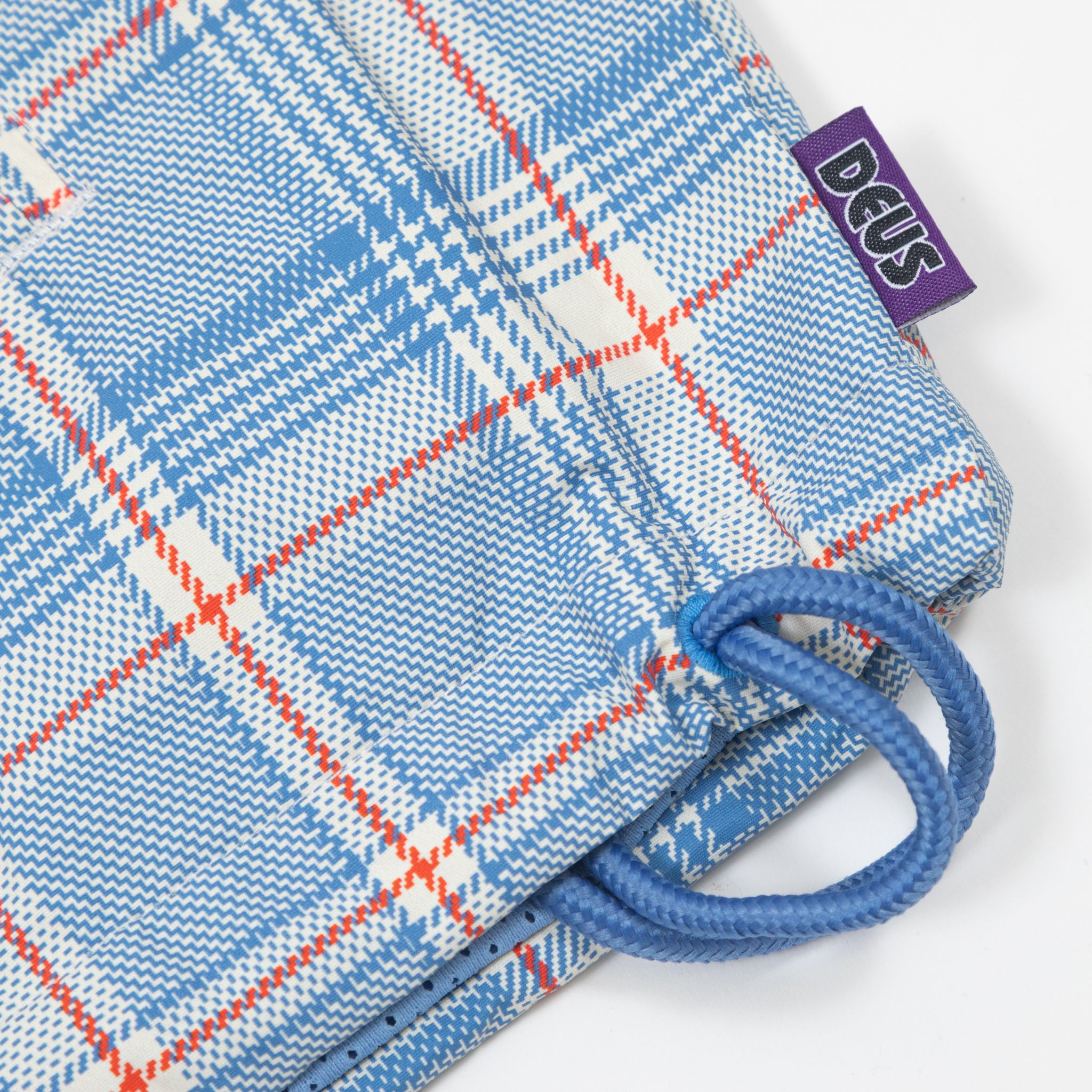 DEUS EX MACHINA Offshore Windstopper in SKY BLUE