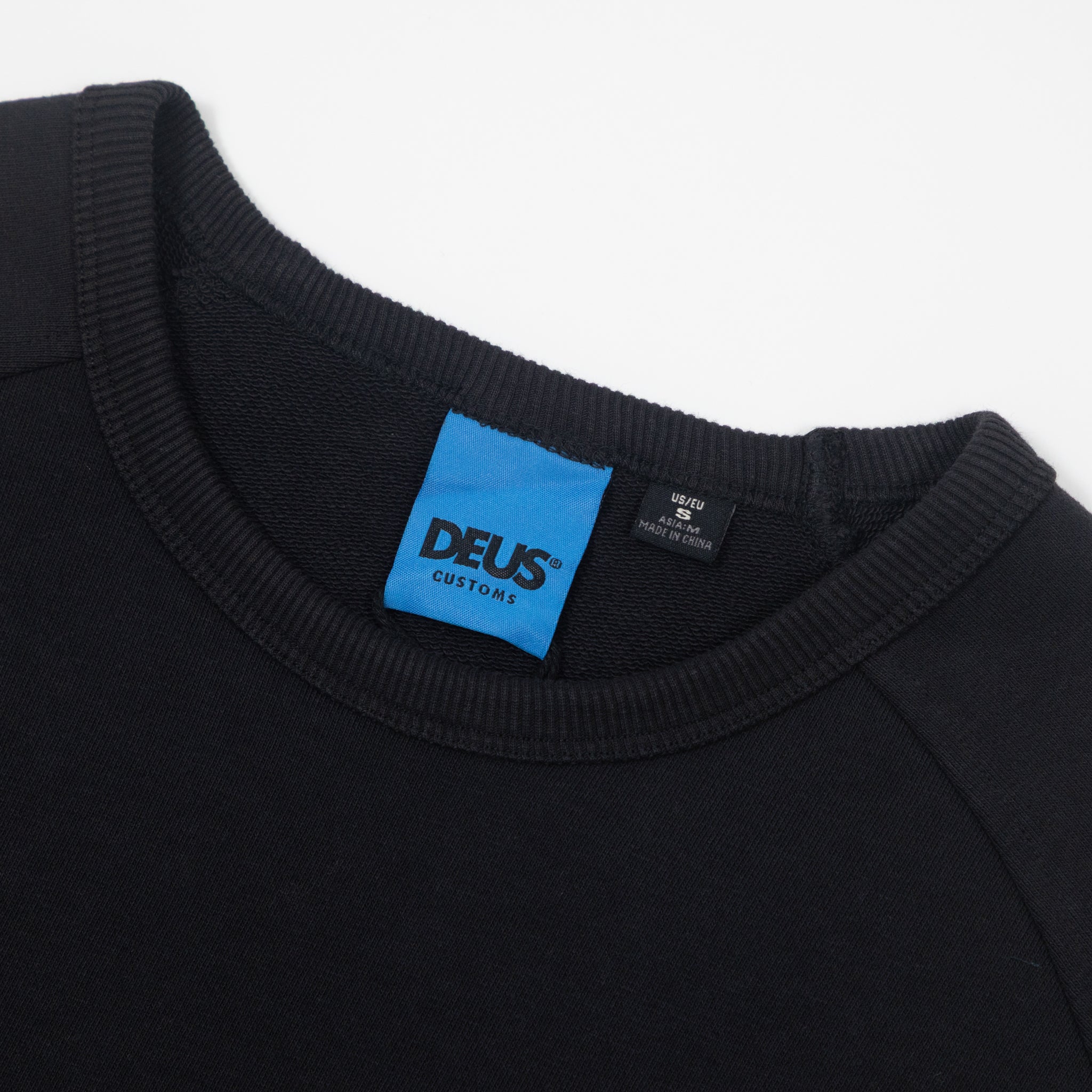 DEUS EX MACHINA Plenty Good Crew in BLACK