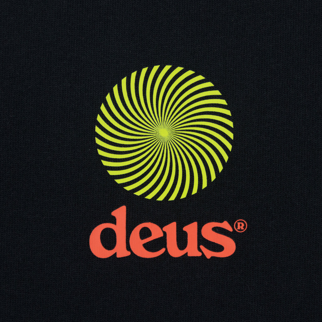 DEUS EX MACHINA Strata Tee in BLACK
