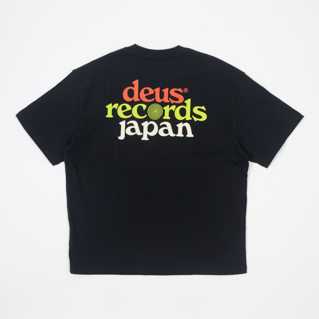 DEUS EX MACHINA Strata Tee in BLACK