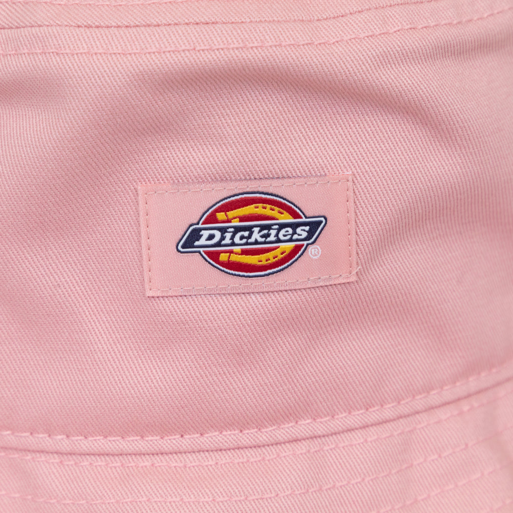 DICKIES Clarks Grove Bucket Hat in PINK