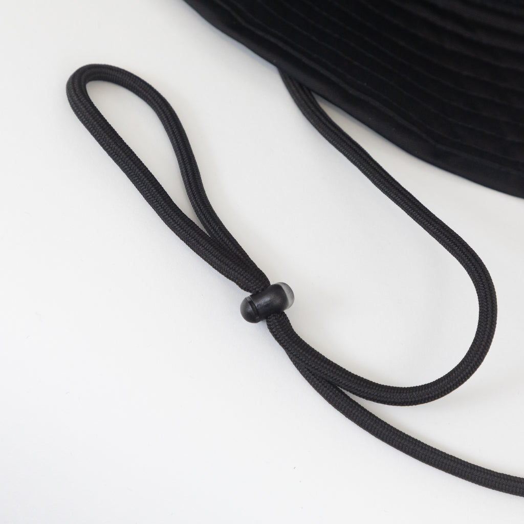 DICKIES Glacier View Bucket Hat in BLACK