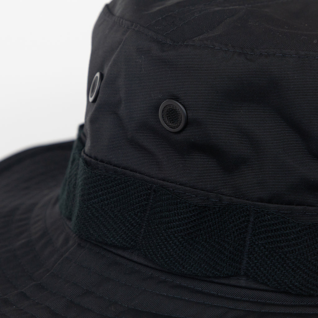 DICKIES Glacier View Bucket Hat in BLACK