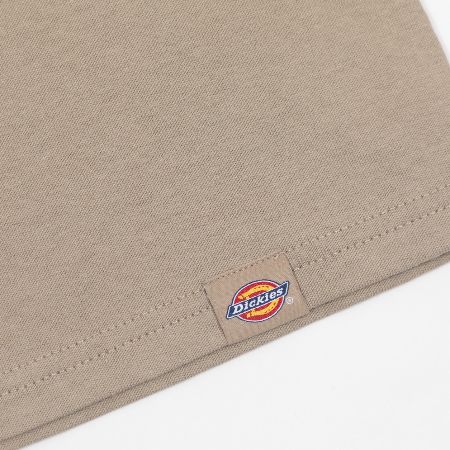 DICKIES Decartuville T-Shirt in DESERT SAND