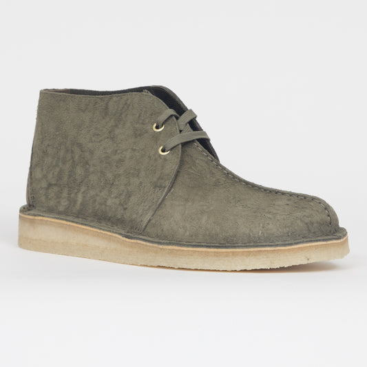 CLARKS ORIGINALS Desert Trek Hi Shoes in FOREST GREEN