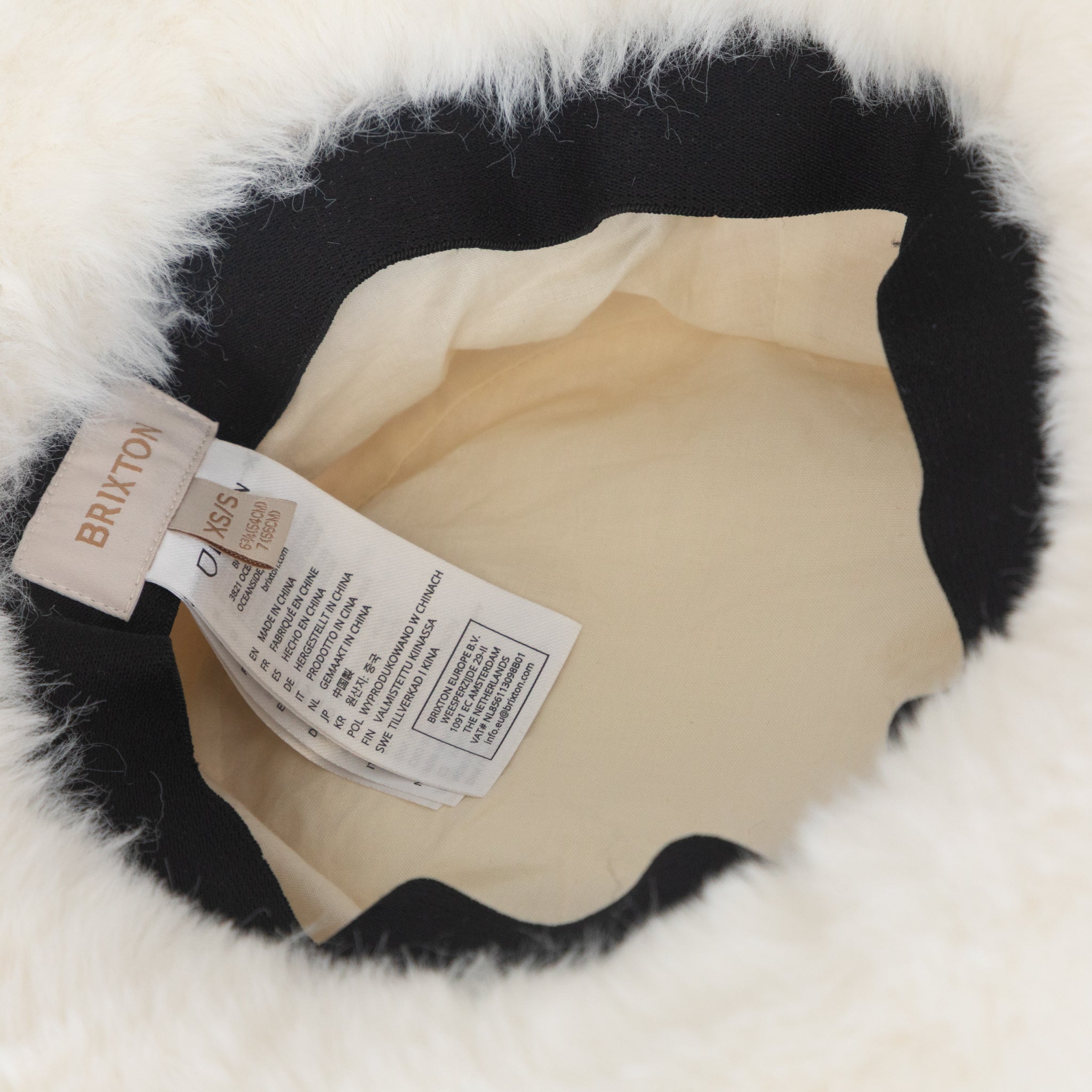 Women’s BRIXTON Dion Fluffy Winter Bucket Hat in OFF WHITE