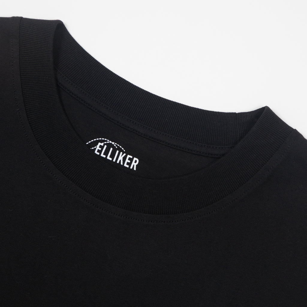 ELLIKER Rill Bluebell Print Short Sleeve T-Shirt in BLACK