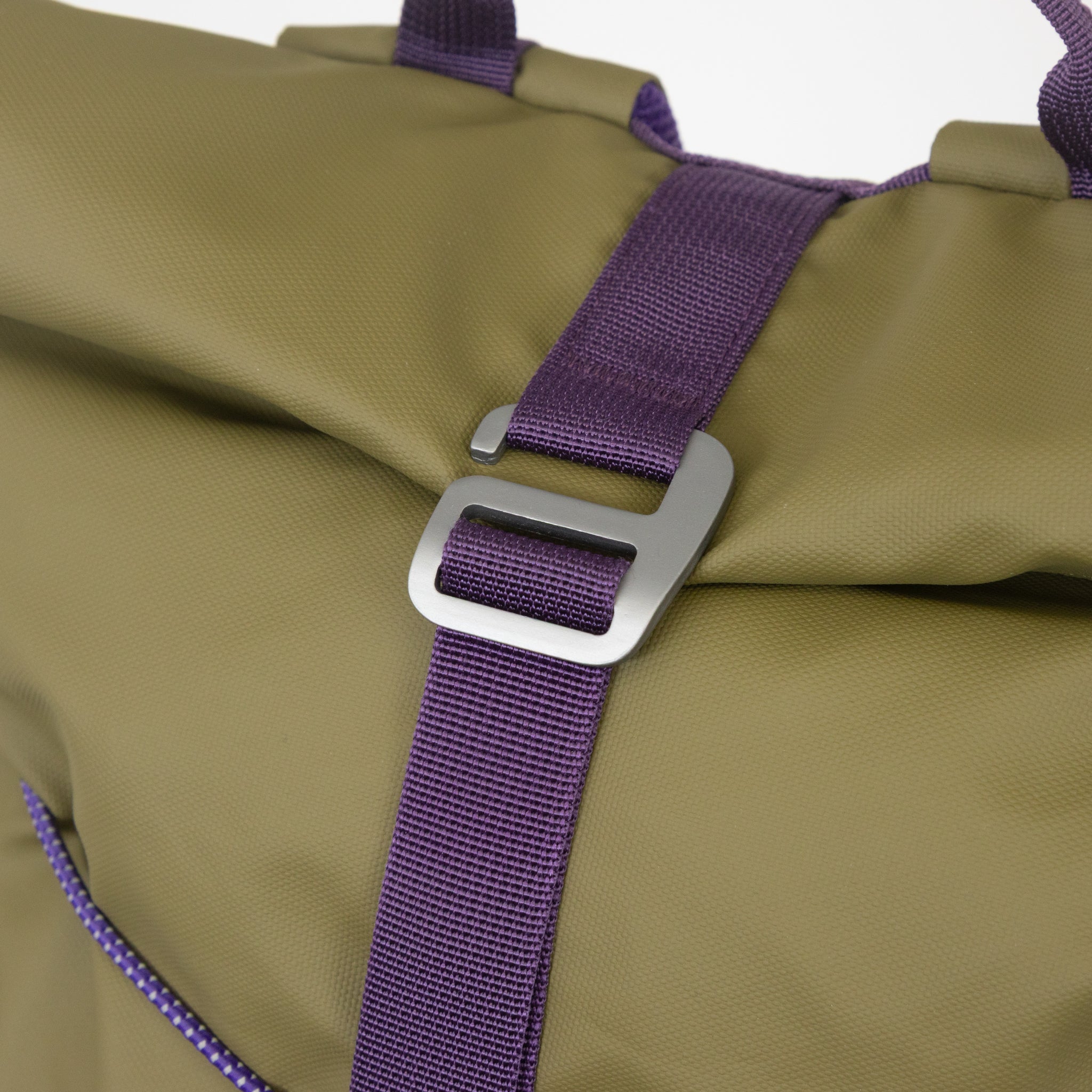 ELLIKER Cautley Flap Over Backpack 23L in KHAKI