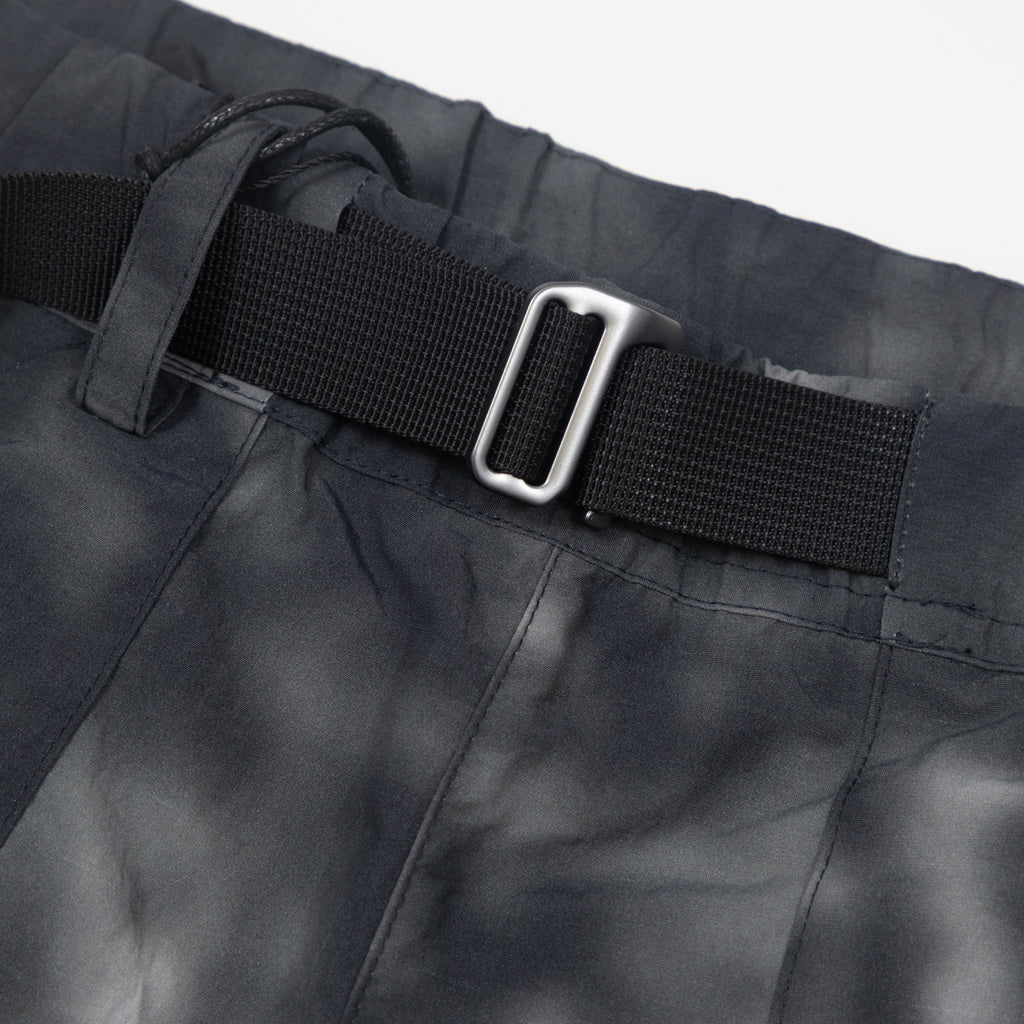 ELLIKER Sayer Print Belted Shorts in GRAPHITE