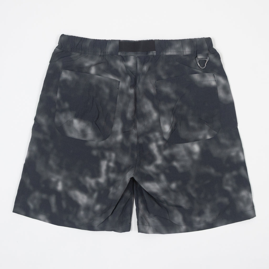 ELLIKER Sayer Print Belted Shorts in GRAPHITE