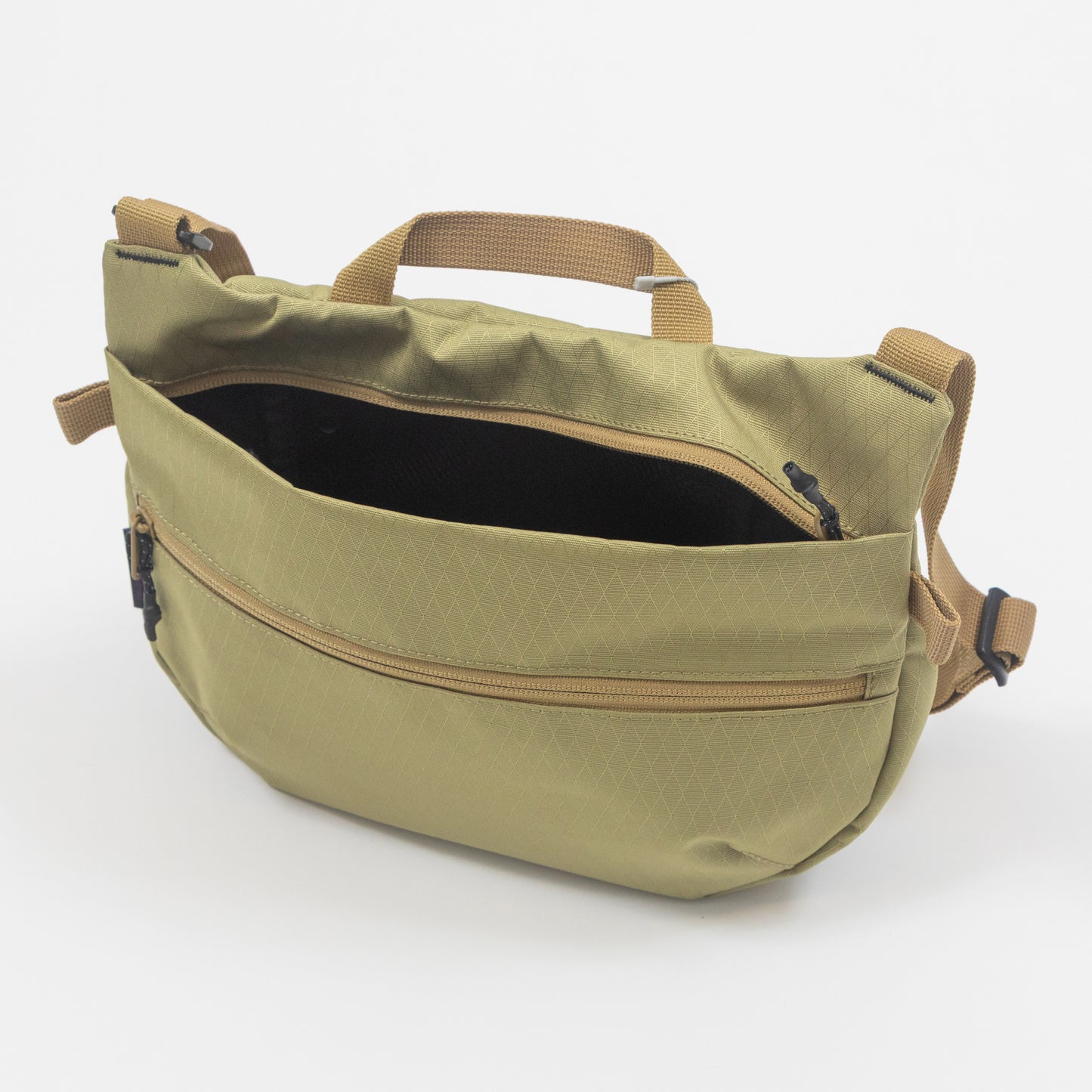 GRAMICCI Field Sacoche Crossbody Bag in BRONZE OLIVE