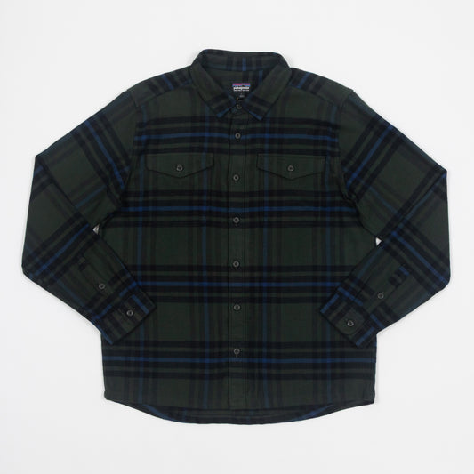 PATAGONIA Fjord Flannel Shirt in OLD GROWTH GREEN