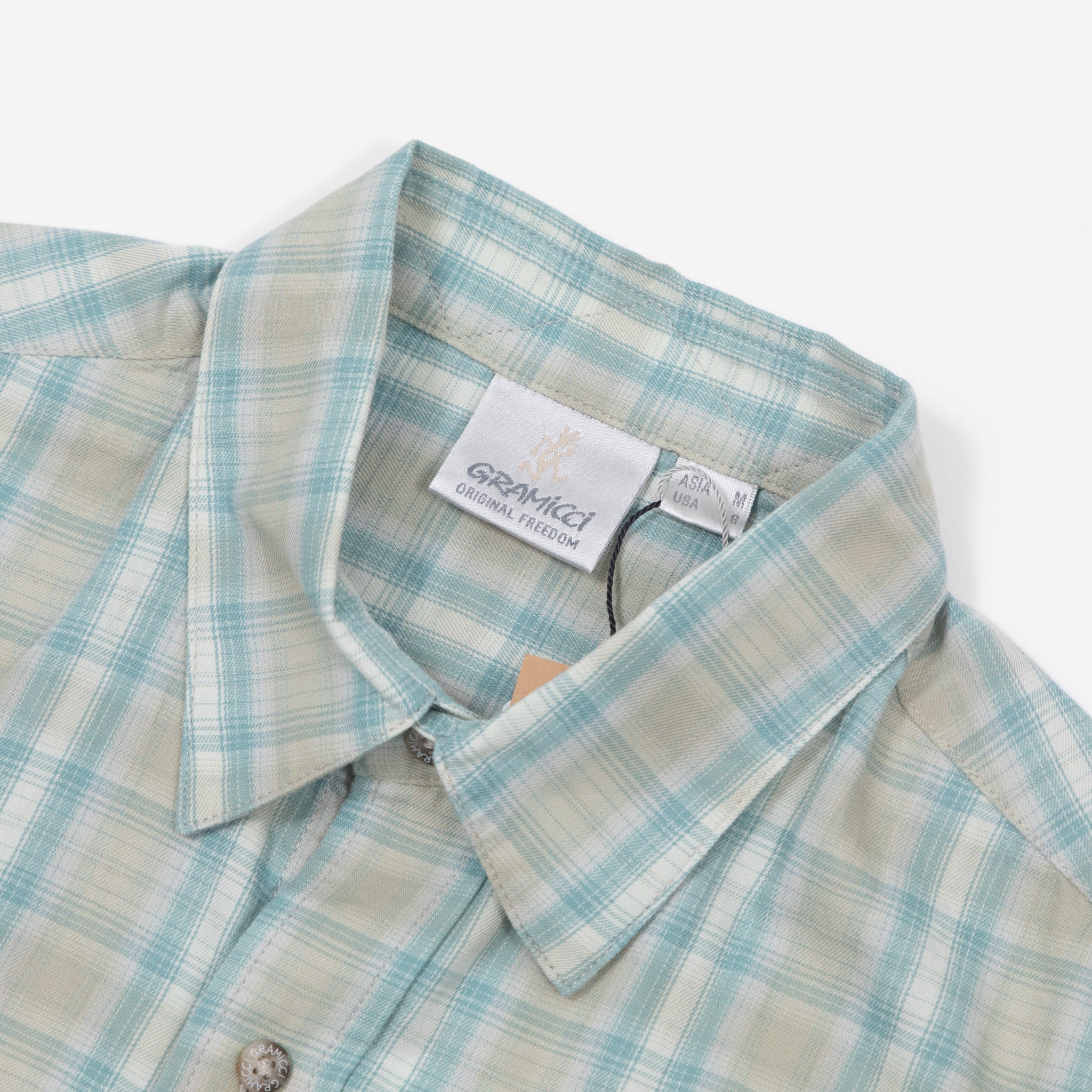 GRAMICCI Checked Ombre Short Sleeve Shirt in BLUE