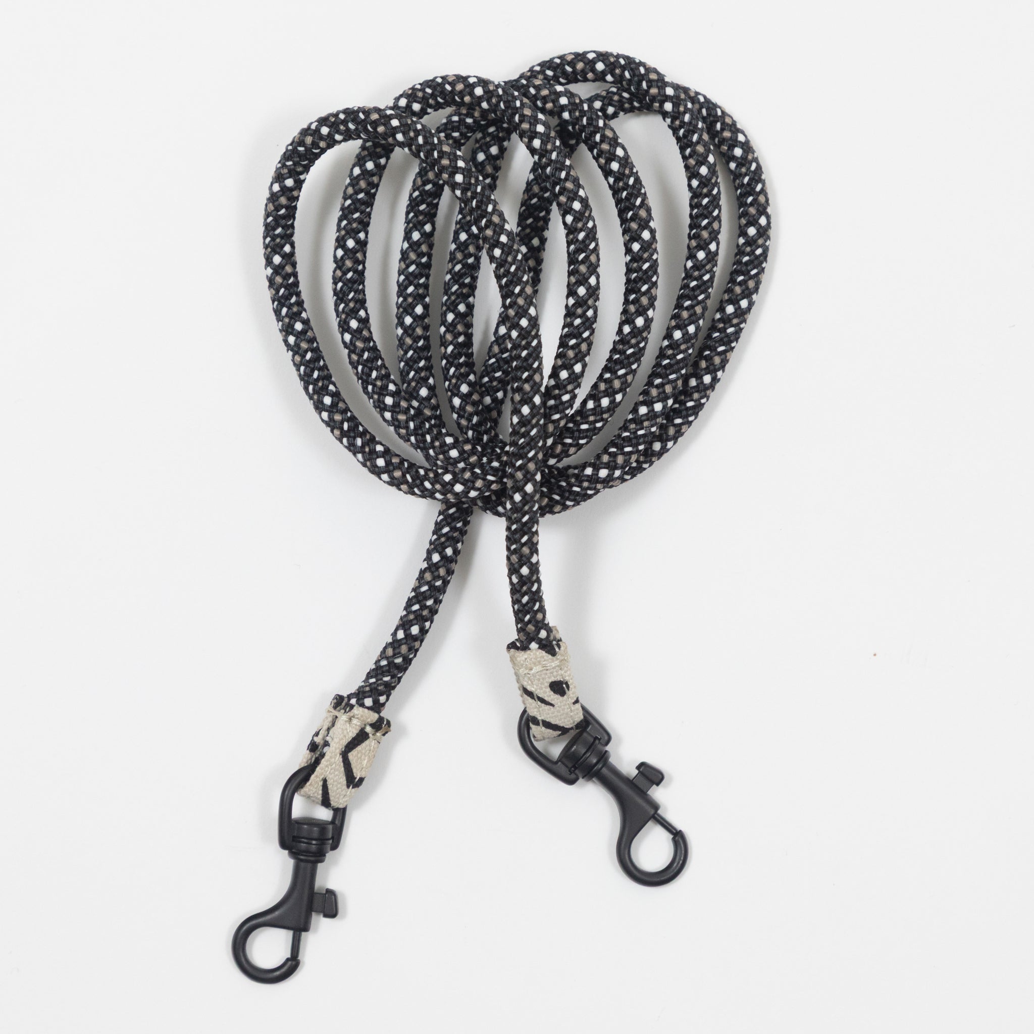 KAVU Go Time Essential Cross Body Bag in BLACK & WHITE